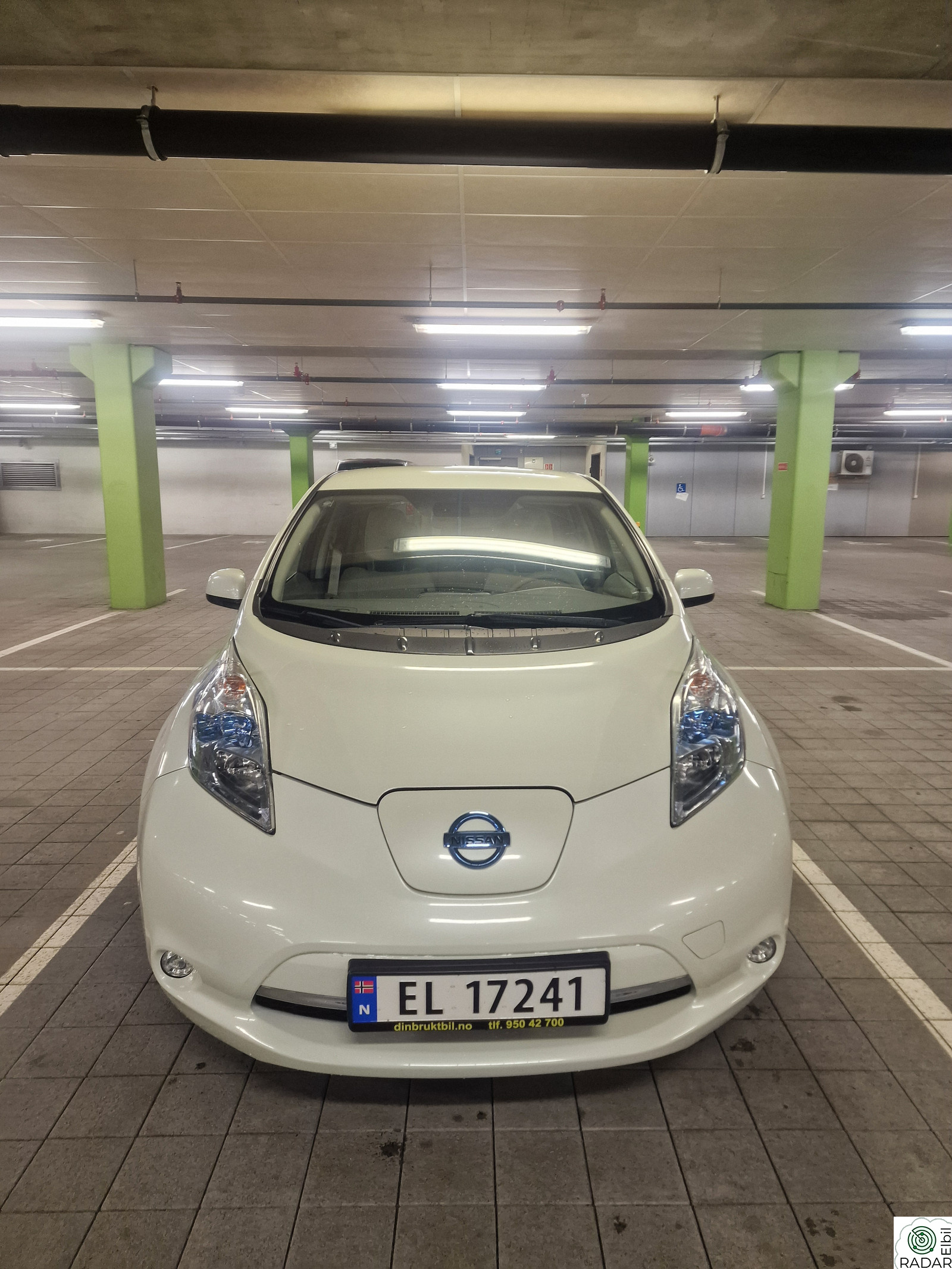 NISSAN LEAF