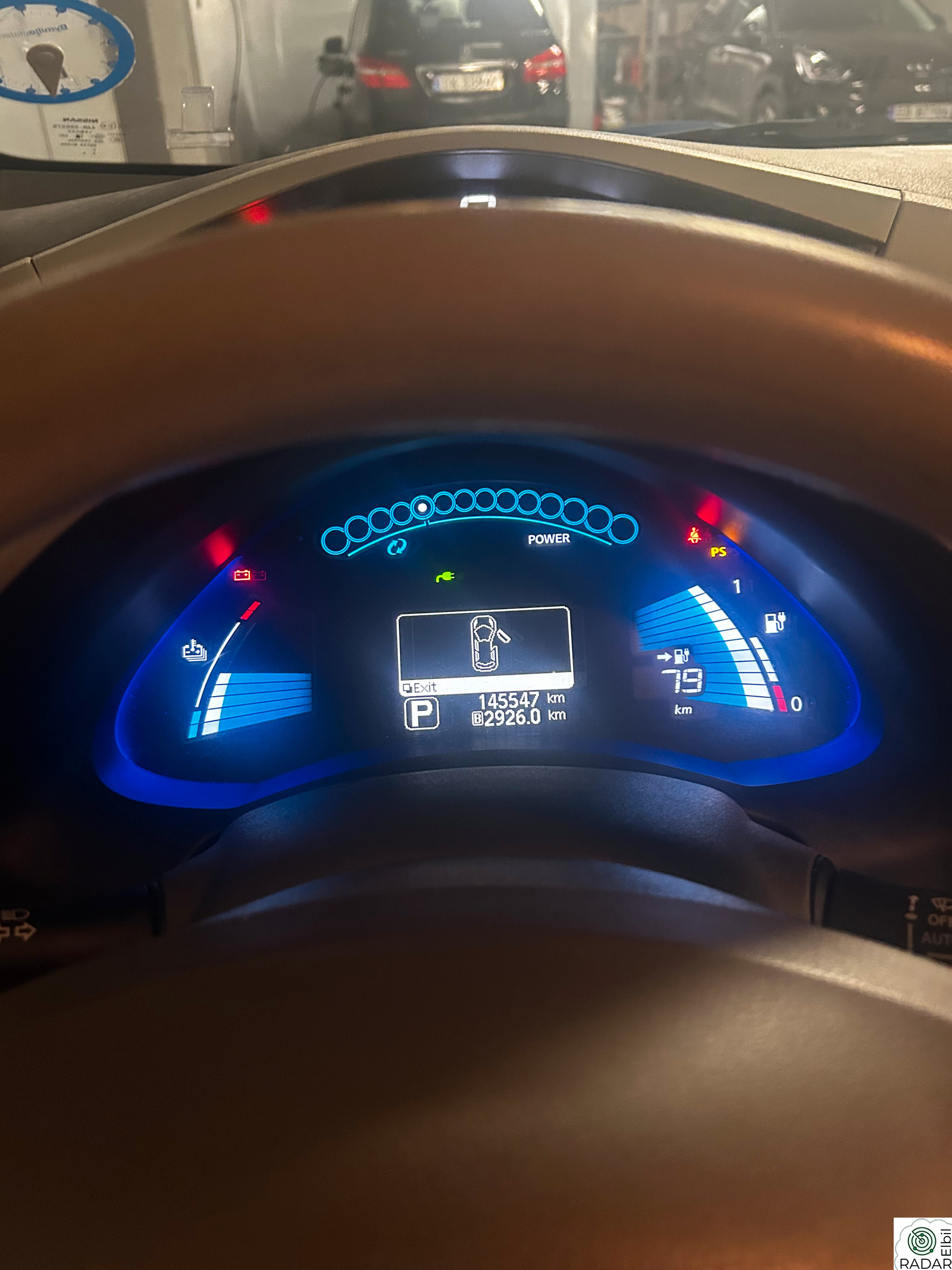 NISSAN LEAF