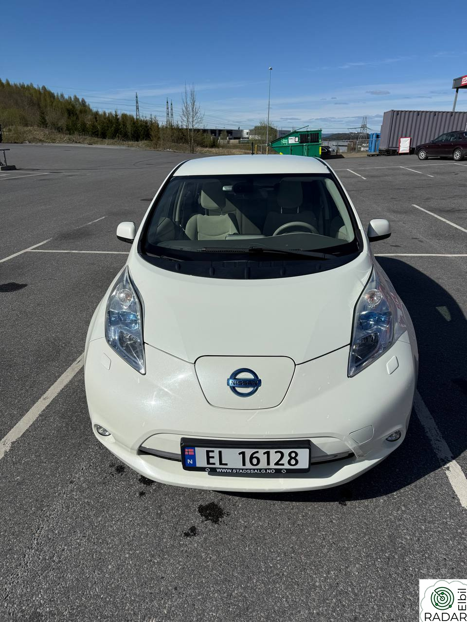 NISSAN LEAF