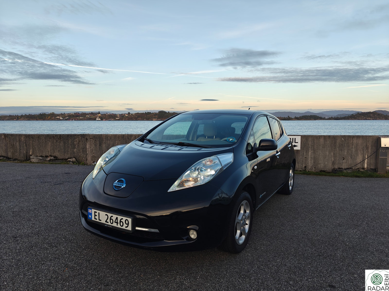 NISSAN LEAF Nissan Leaf
