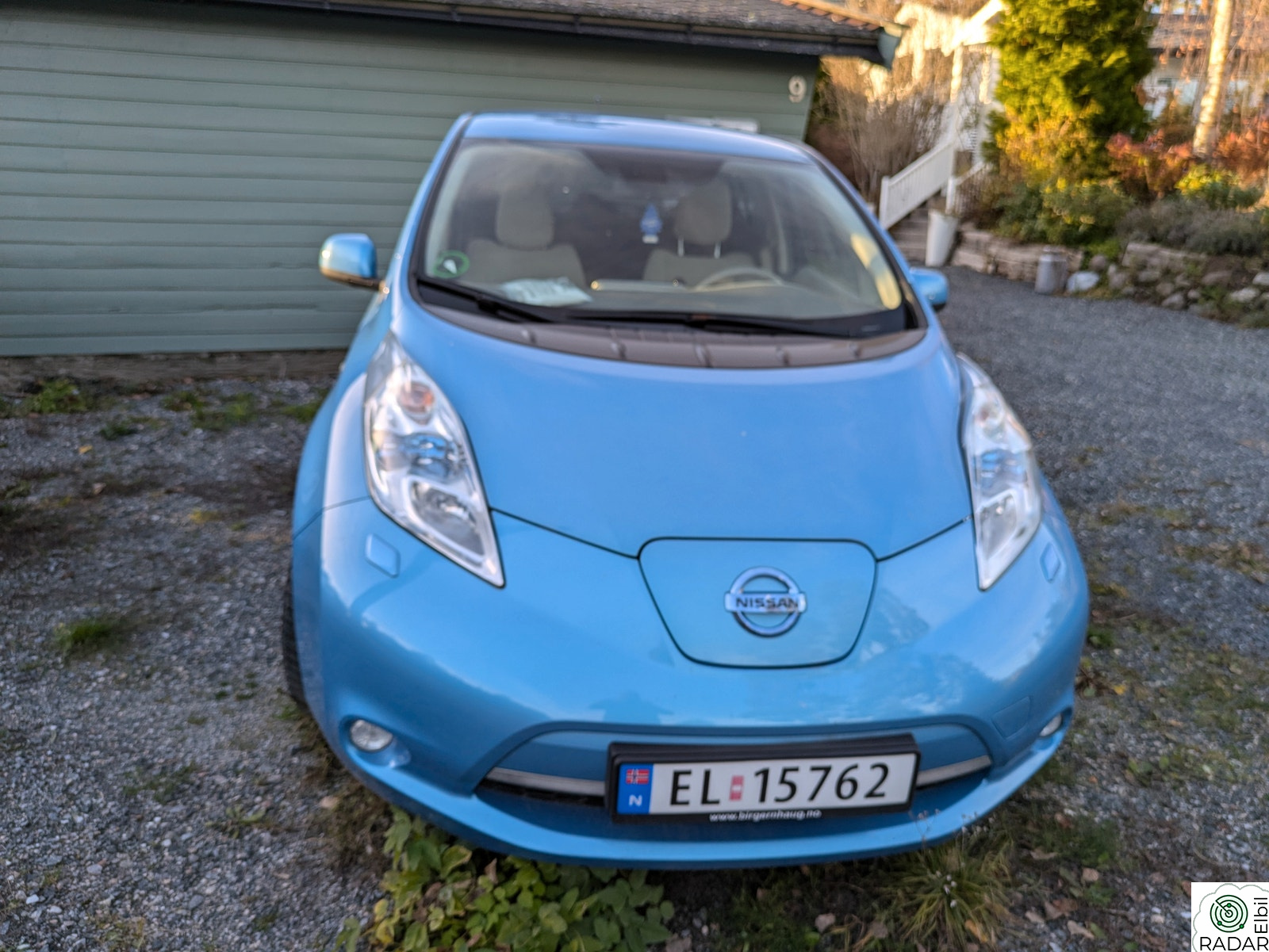 NISSAN LEAF