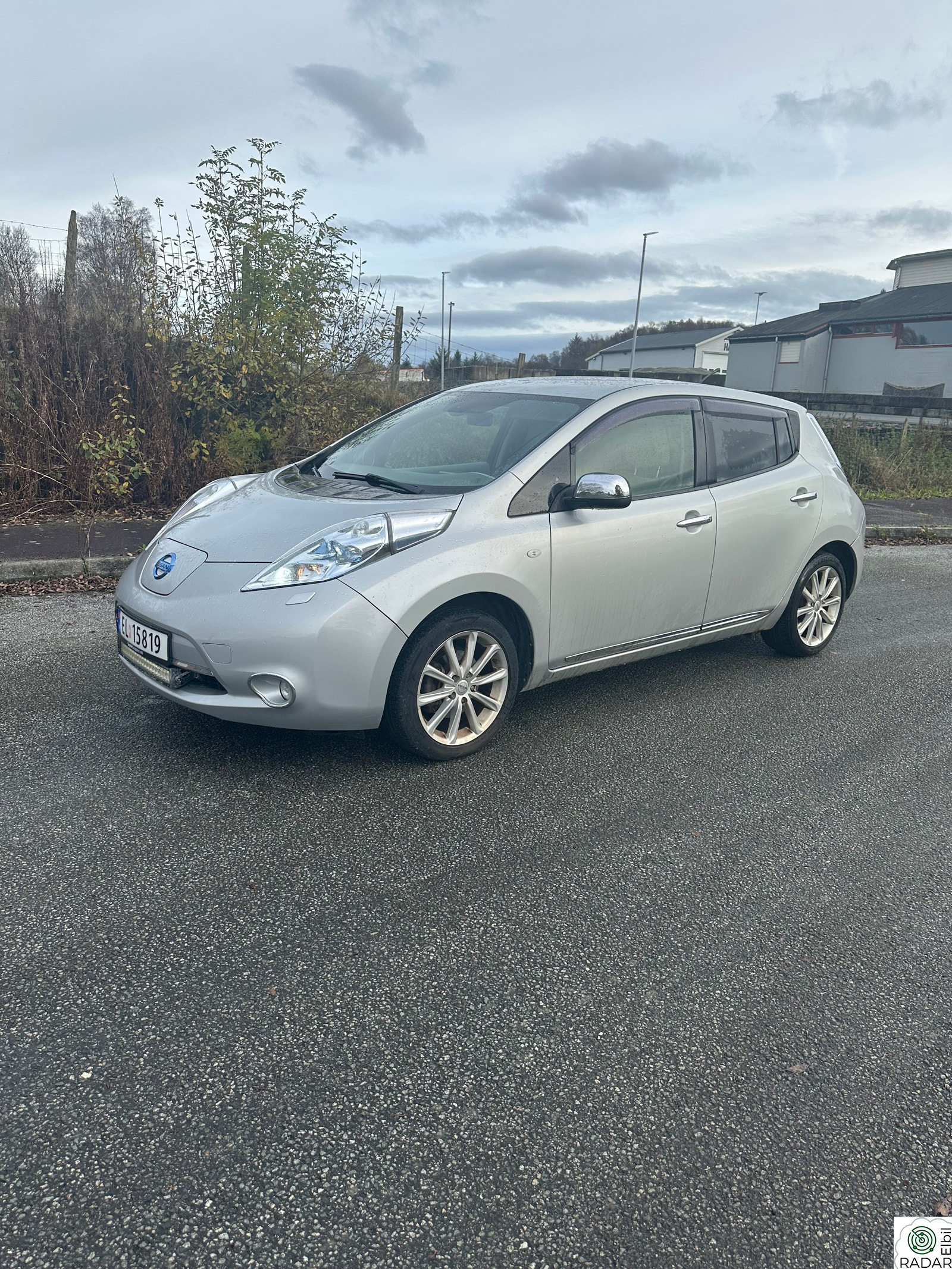 NISSAN LEAF