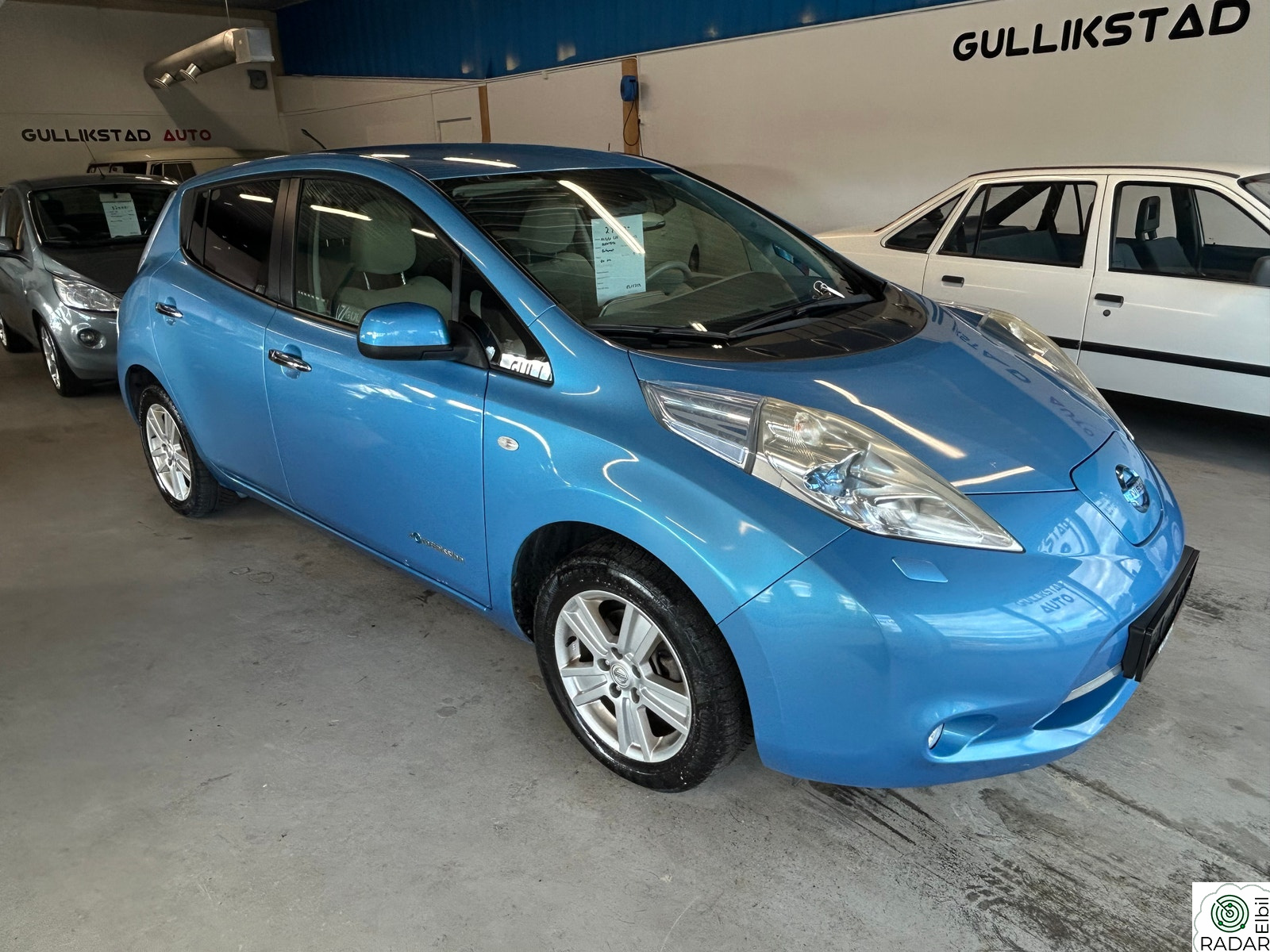 NISSAN LEAF Elektrisk