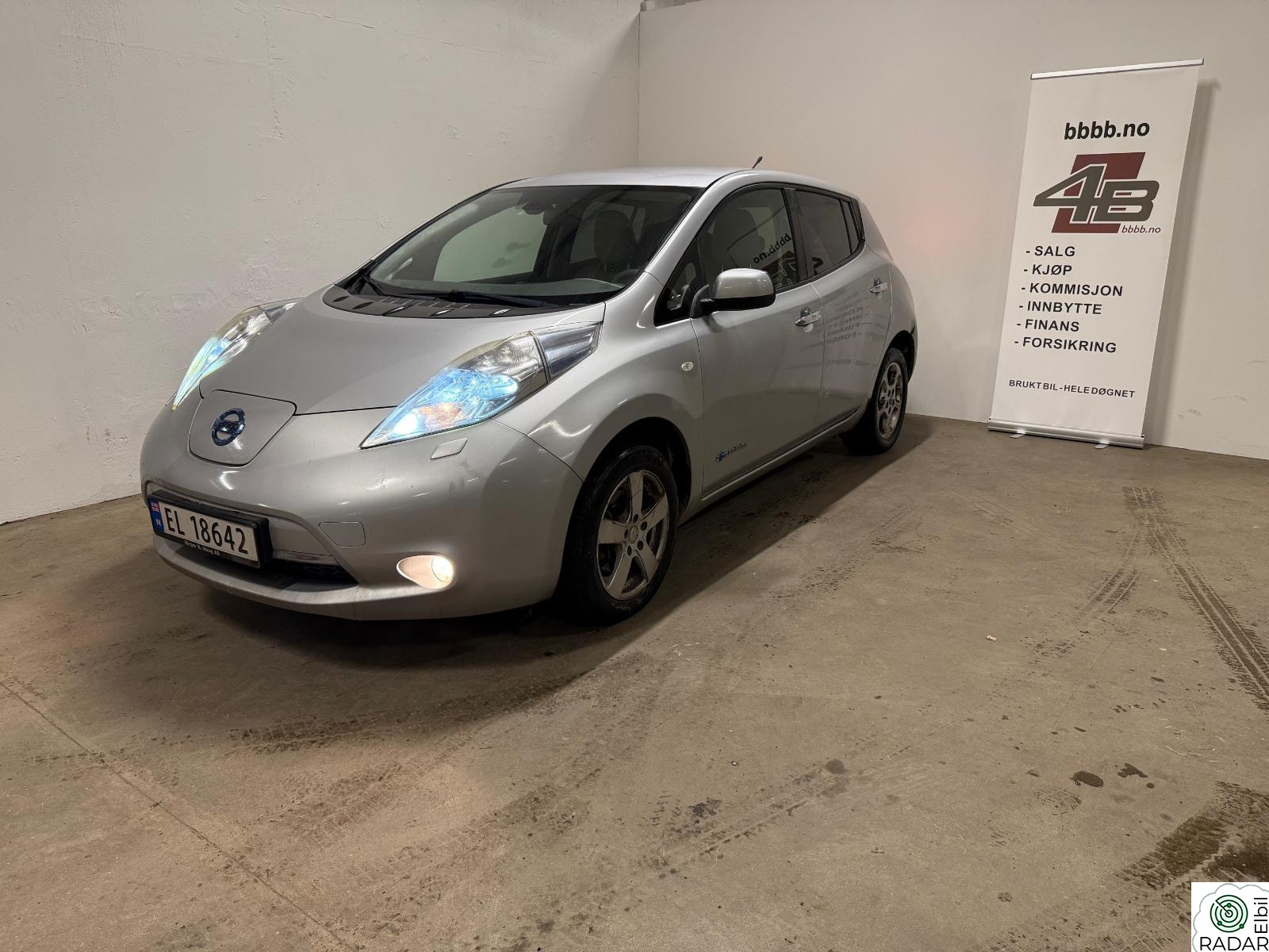 NISSAN LEAF 109HK. EUmars26. 8 streker. Outlet. Se på denne!