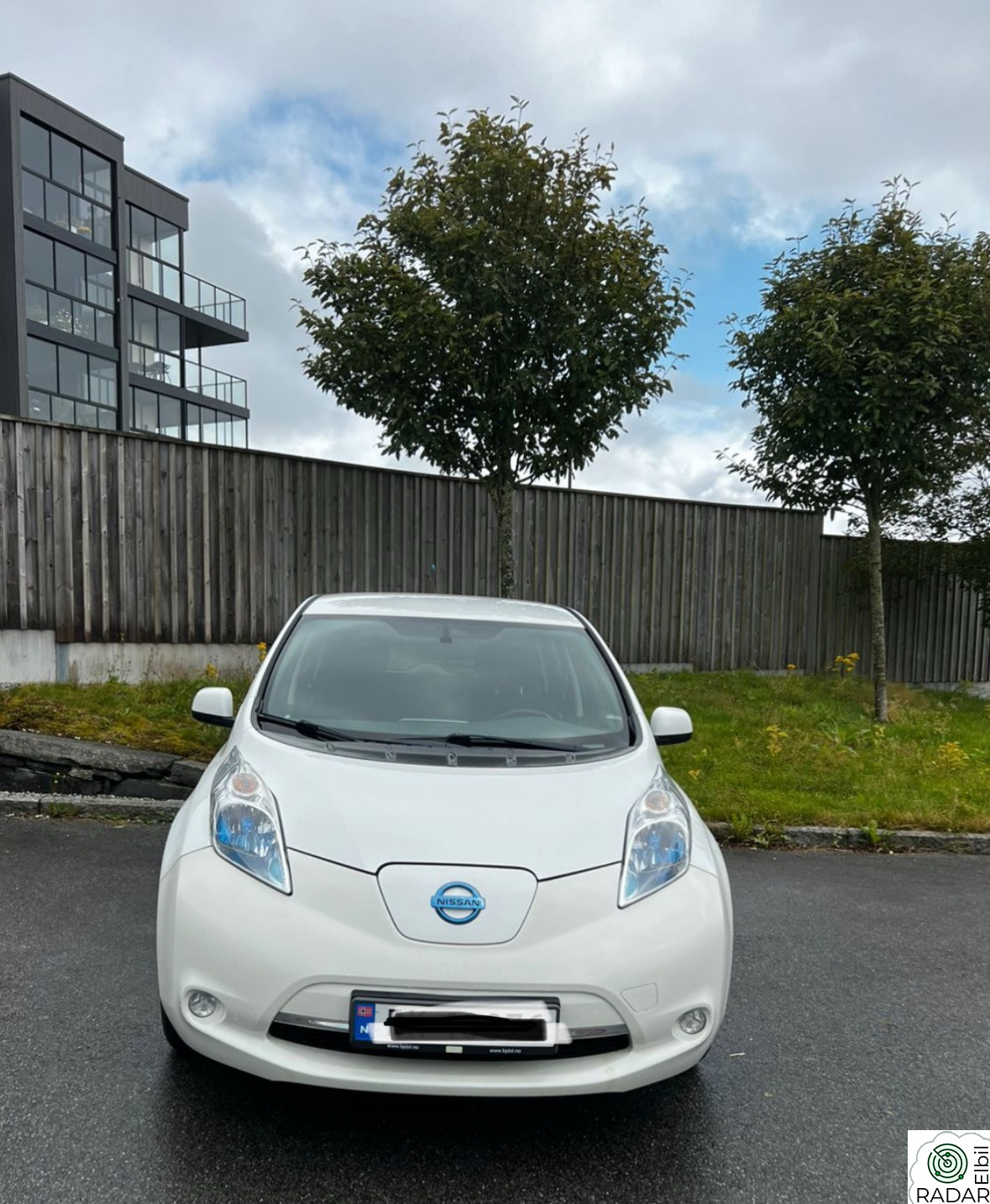 NISSAN LEAF Tekna