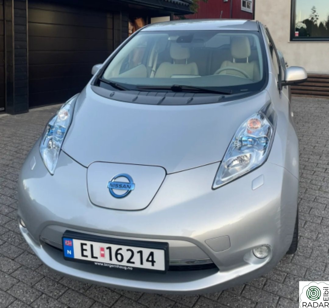 NISSAN LEAF