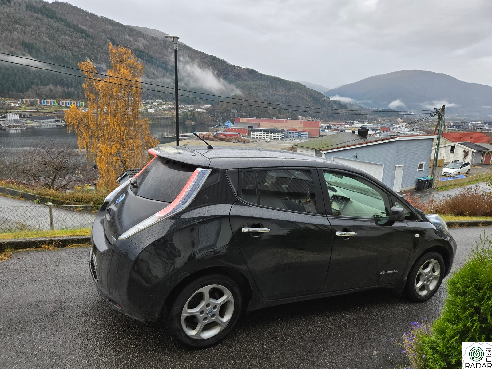 NISSAN LEAF Nissan leaf
