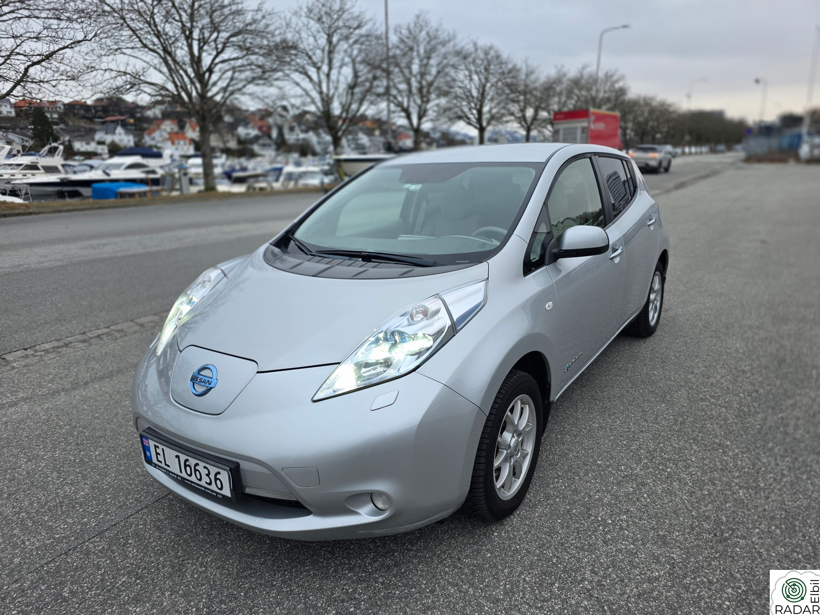 NISSAN LEAF