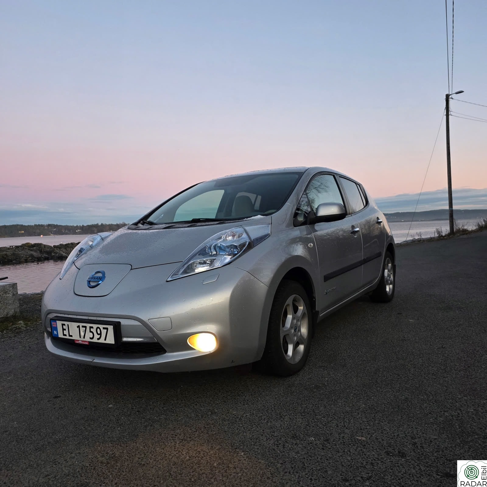 NISSAN LEAF