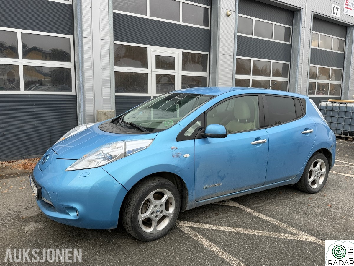 NISSAN LEAF LEAF / Ryggekamera / S+V