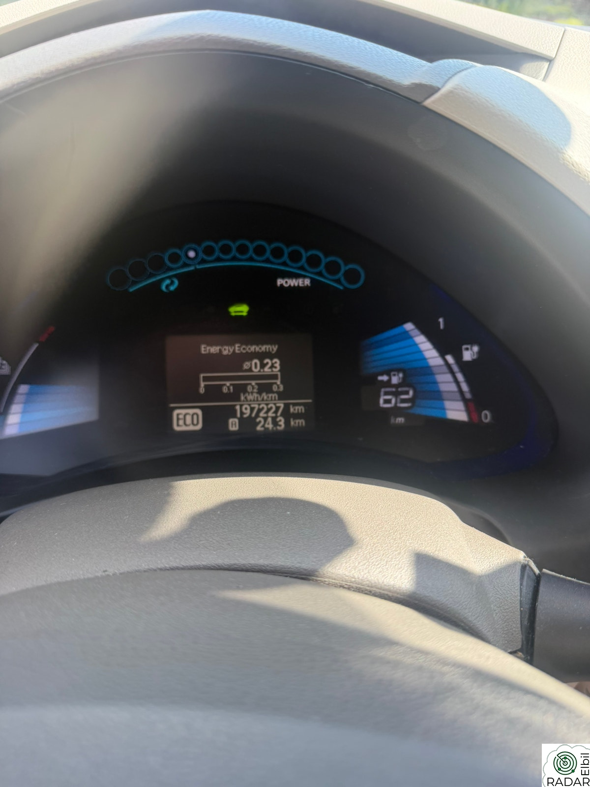 NISSAN LEAF