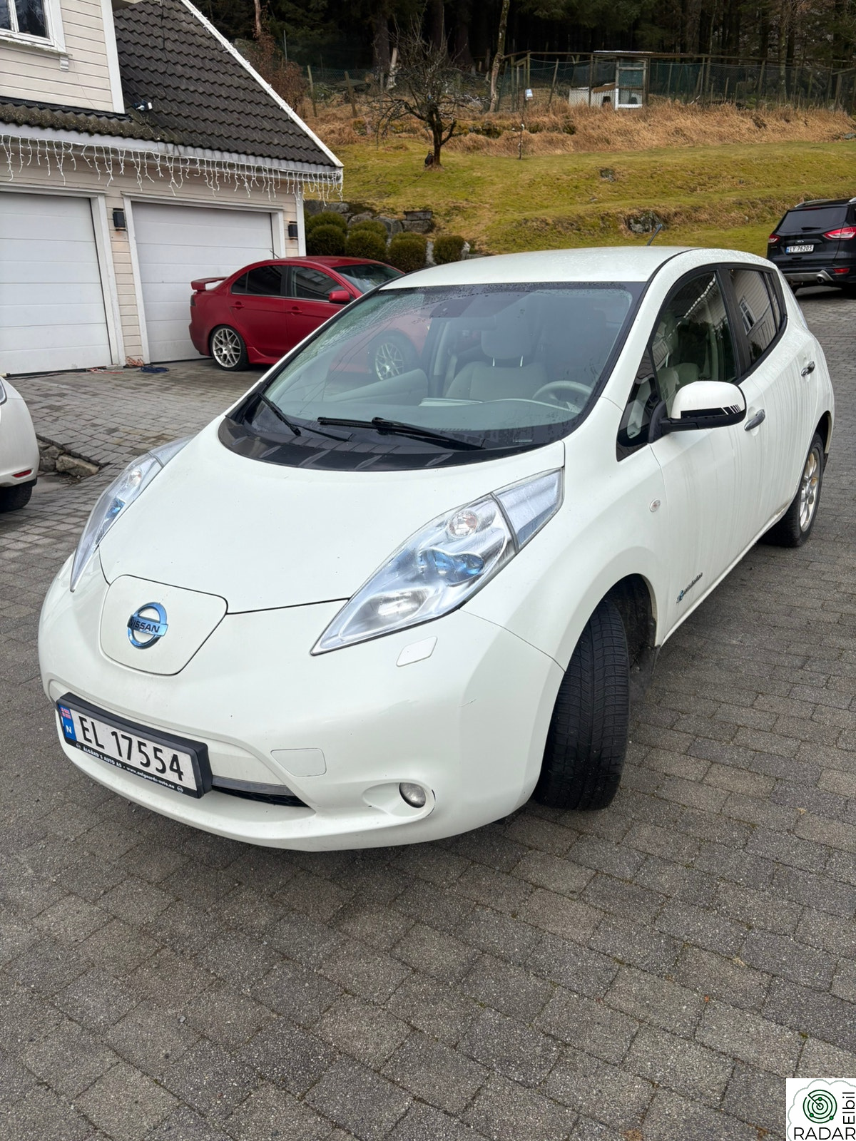 NISSAN LEAF Tekna