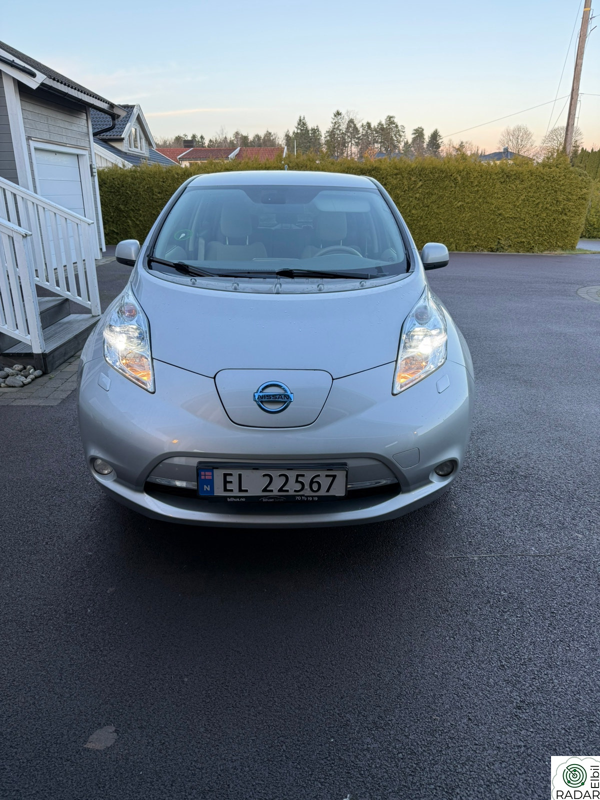 NISSAN LEAF