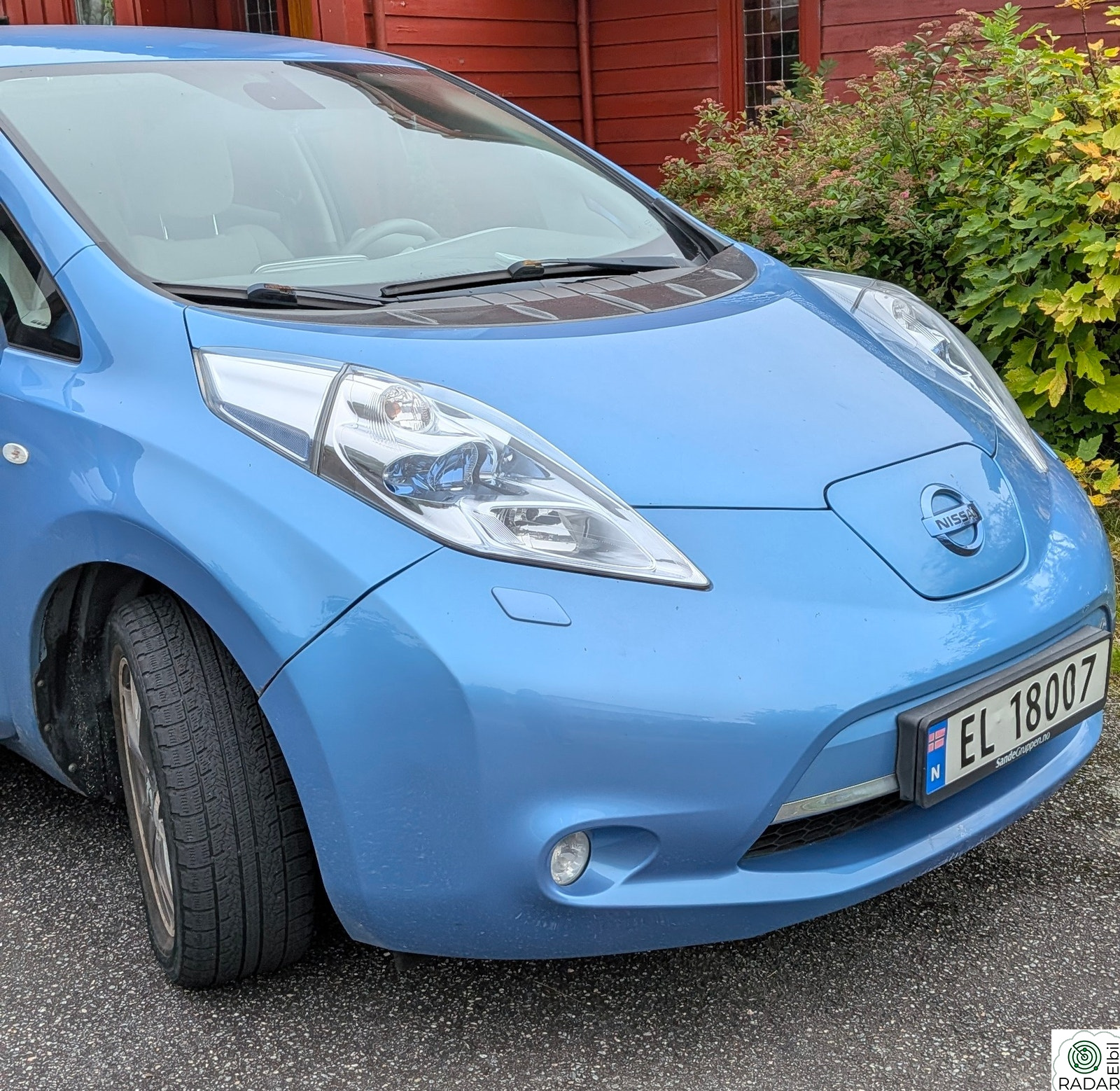 NISSAN LEAF Nissan Leaf ZE0