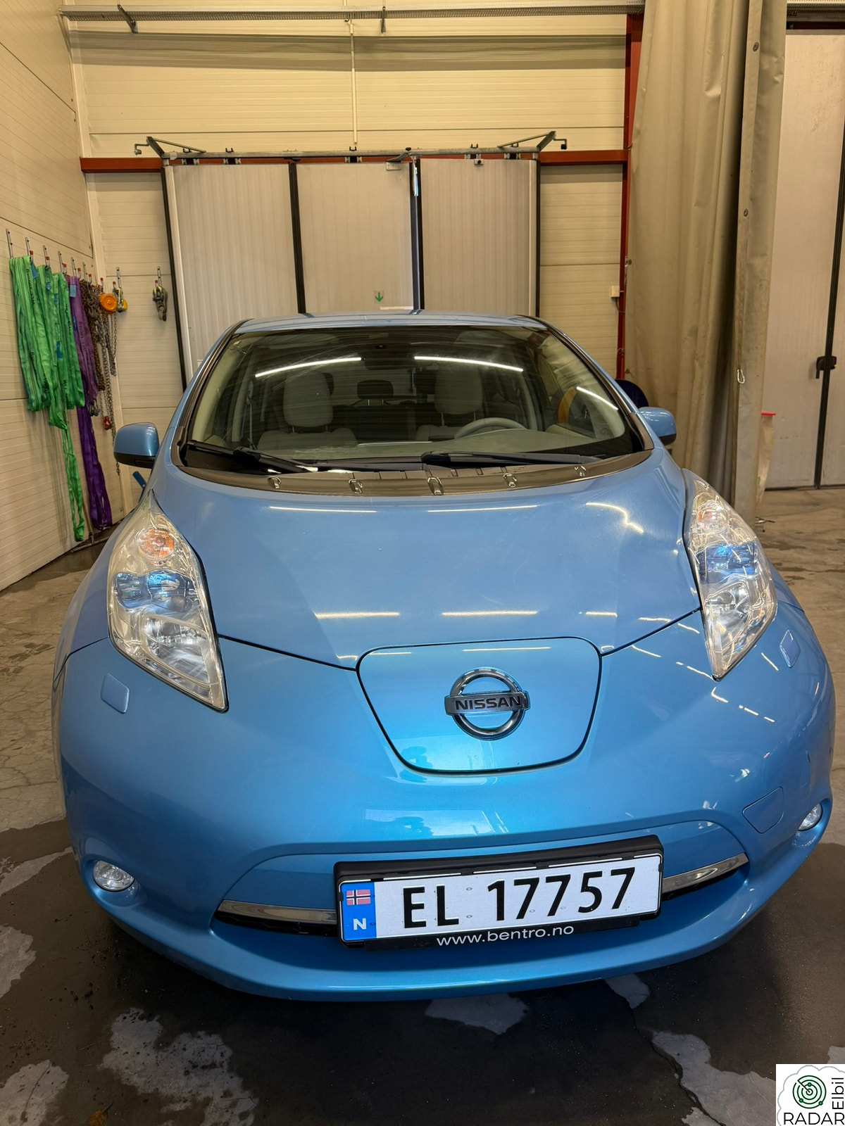 NISSAN LEAF