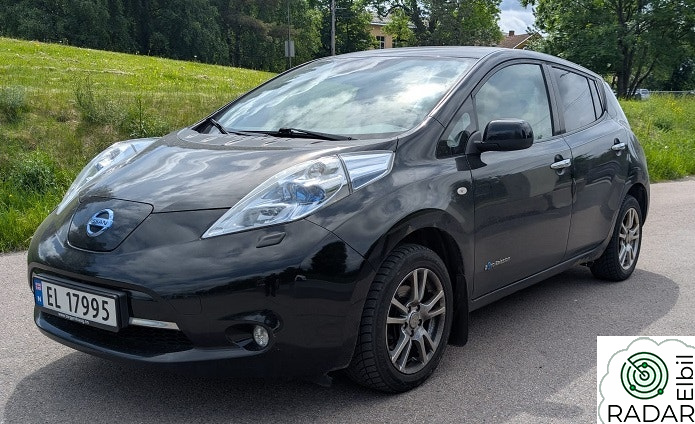 NISSAN LEAF