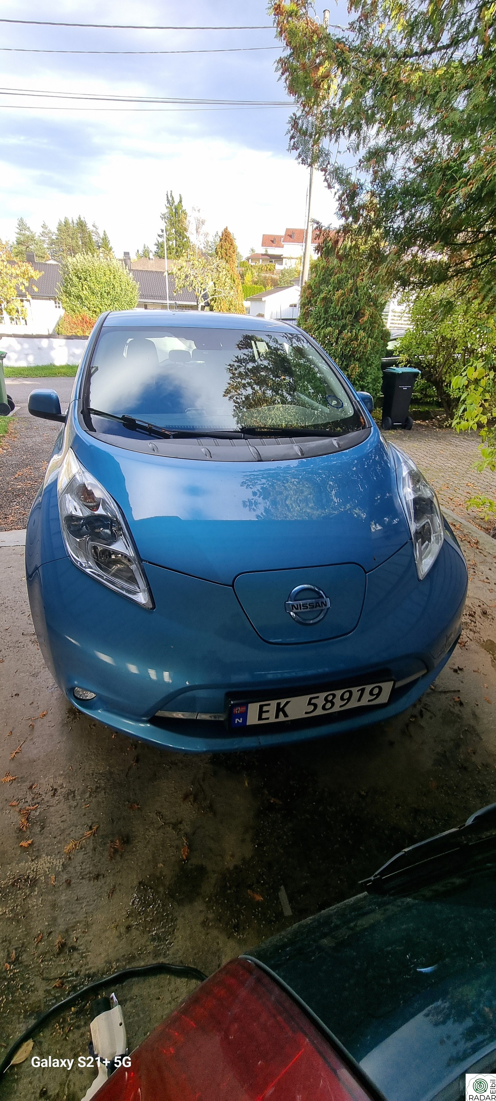 NISSAN LEAF