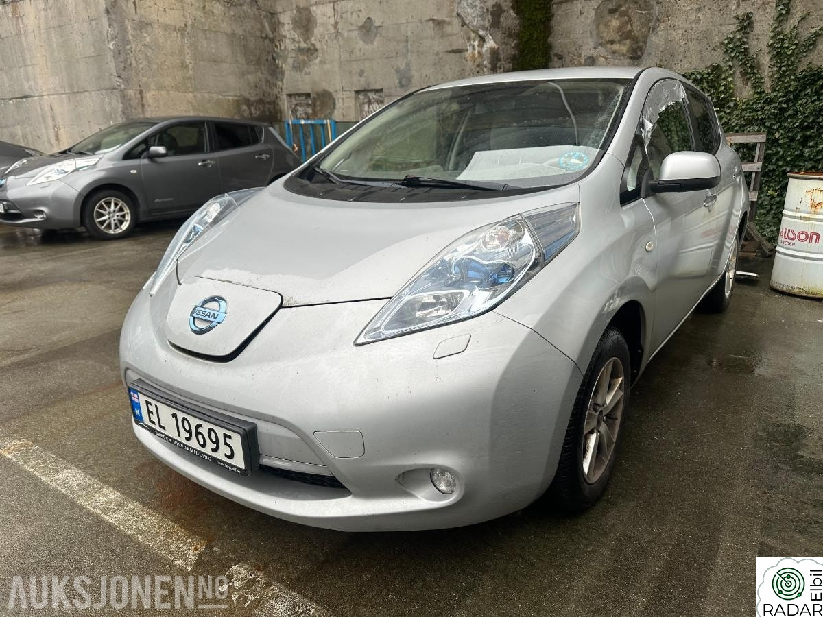 NISSAN LEAF automat 129500km - ingen minstepris