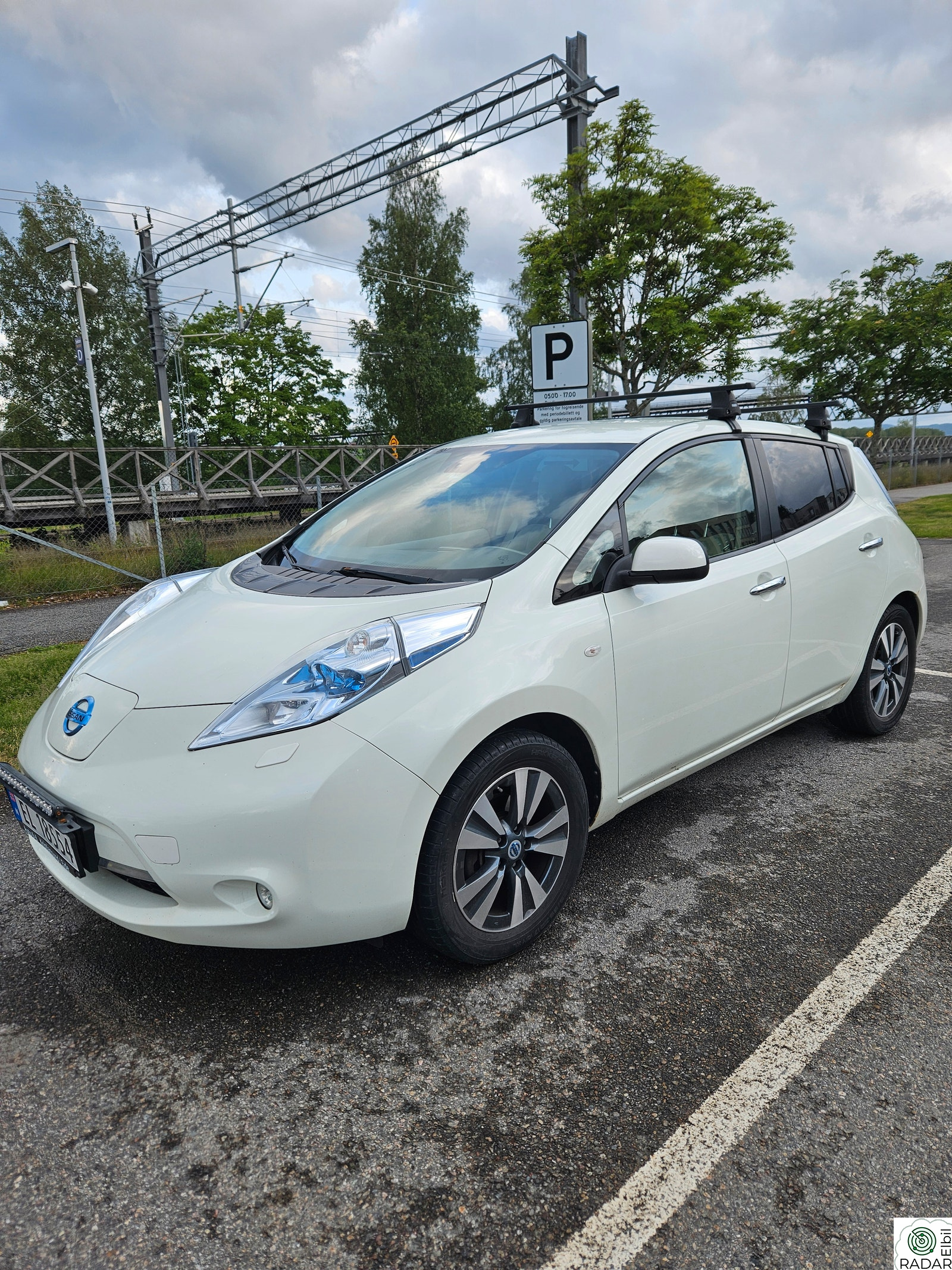 NISSAN LEAF Acenta 24 kWh