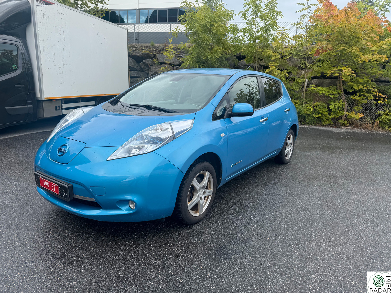 NISSAN LEAF Outlet