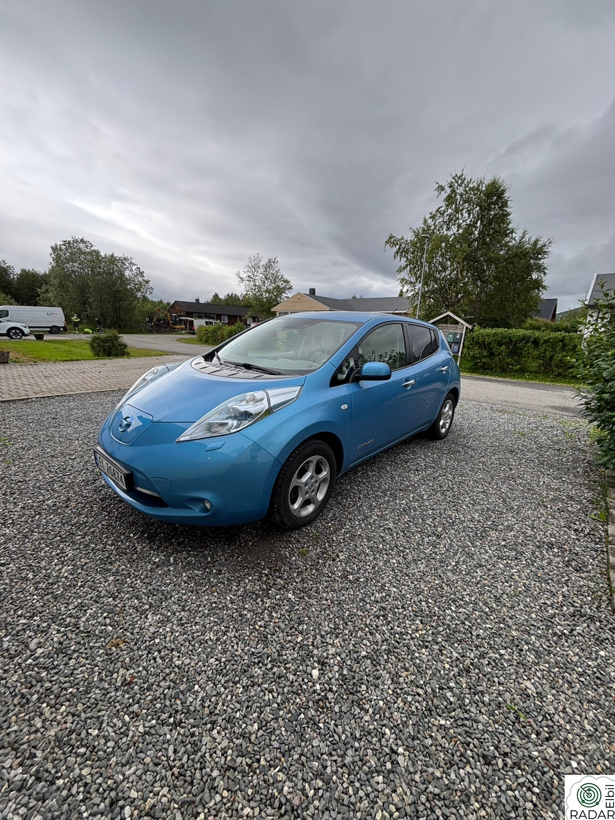 NISSAN LEAF