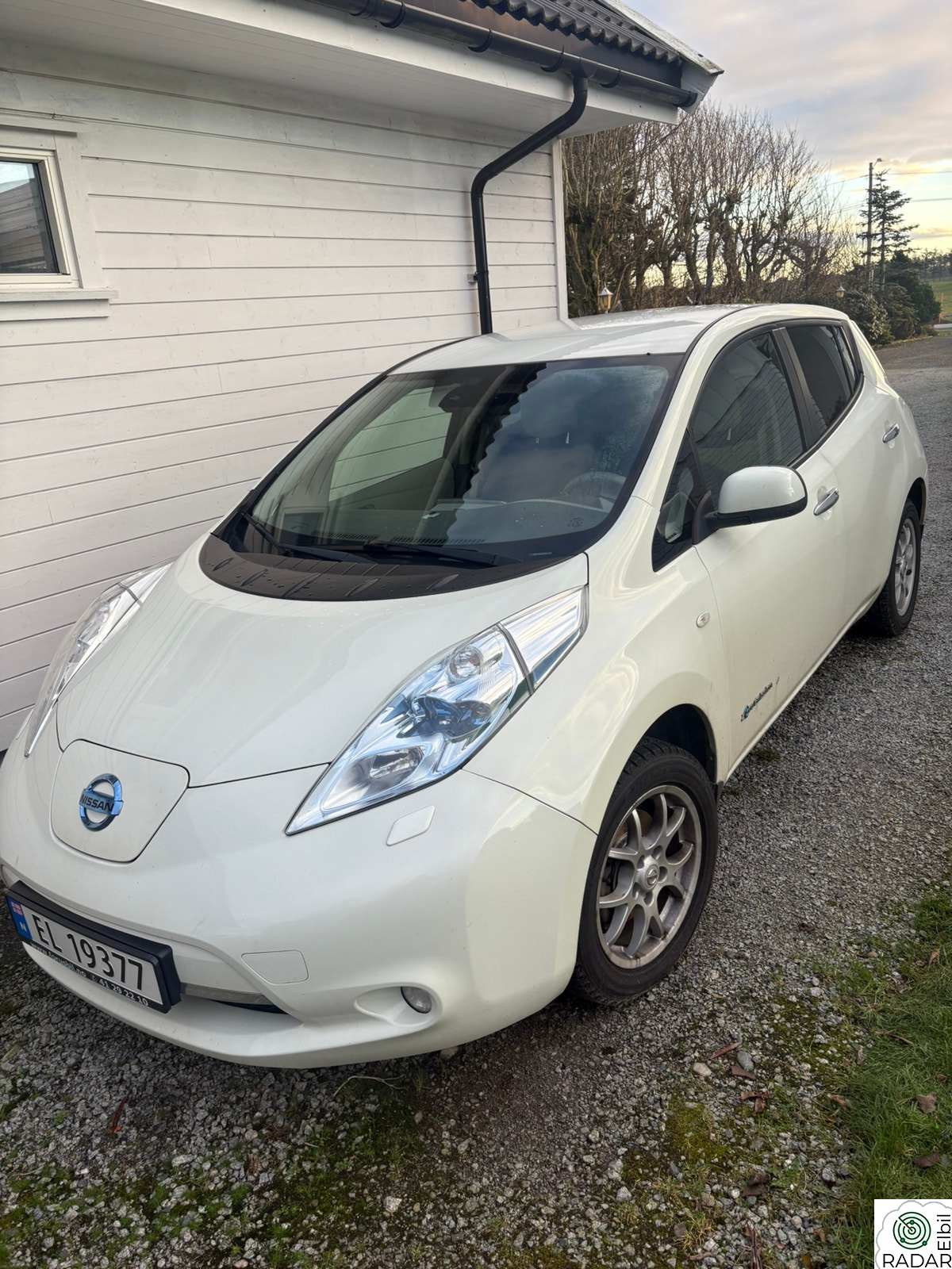 NISSAN LEAF Leaf