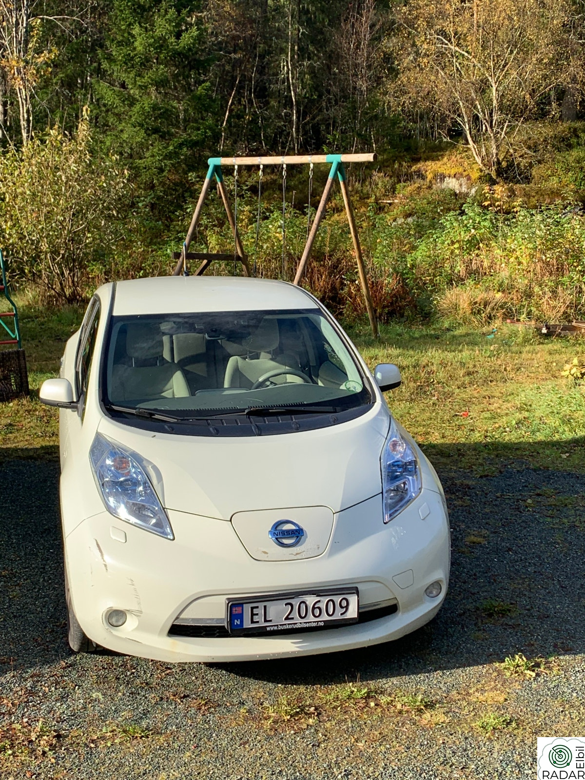 NISSAN LEAF