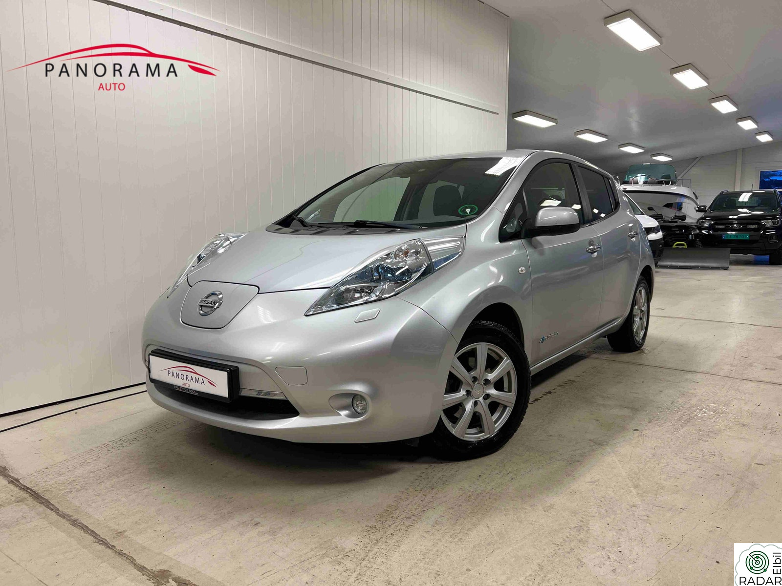 NISSAN LEAF Lav km DAB+ Kamera Varme ratt og seter