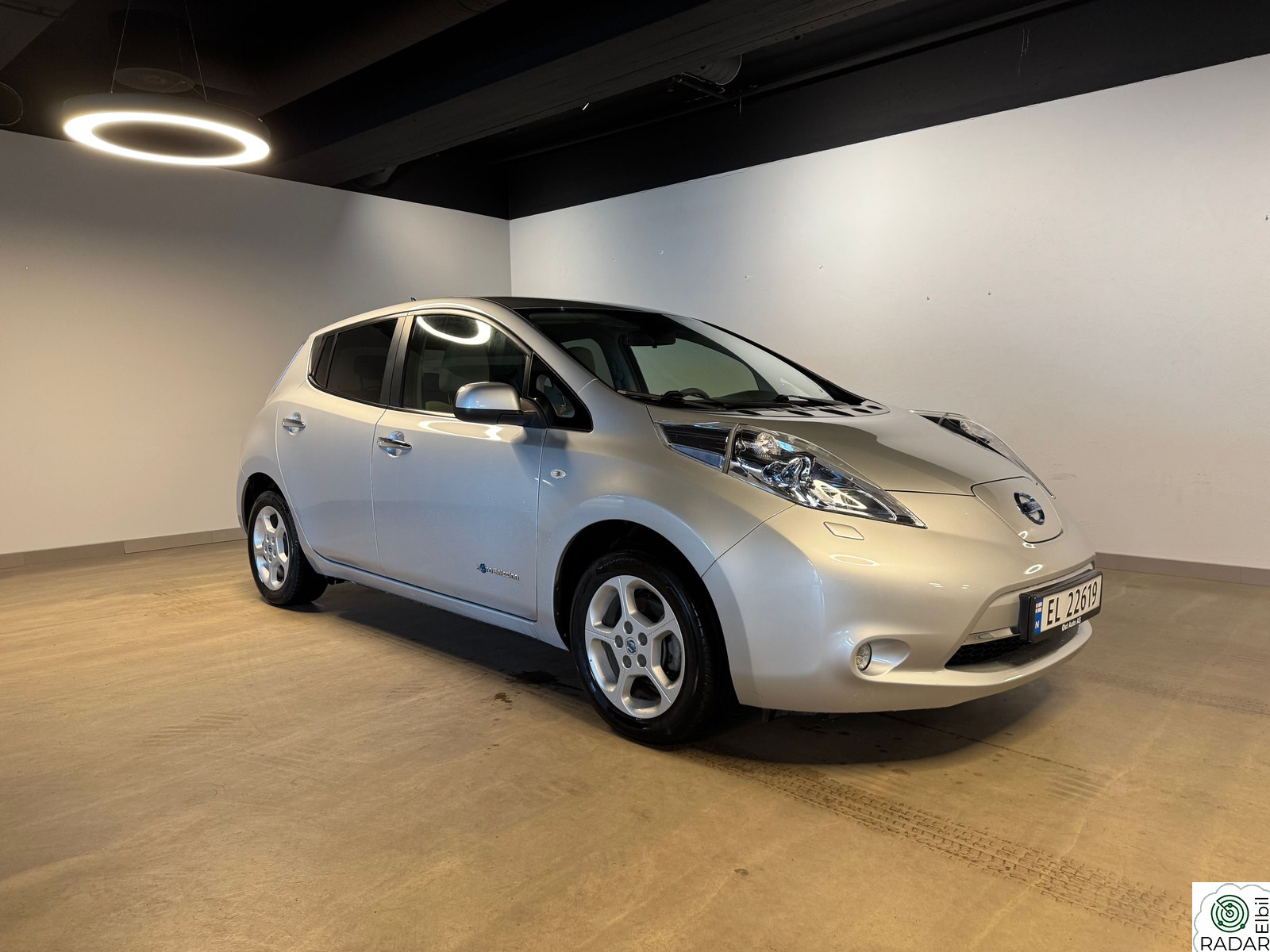 NISSAN LEAF 24kWh | Klima | Ryggekamera | Setevarmer