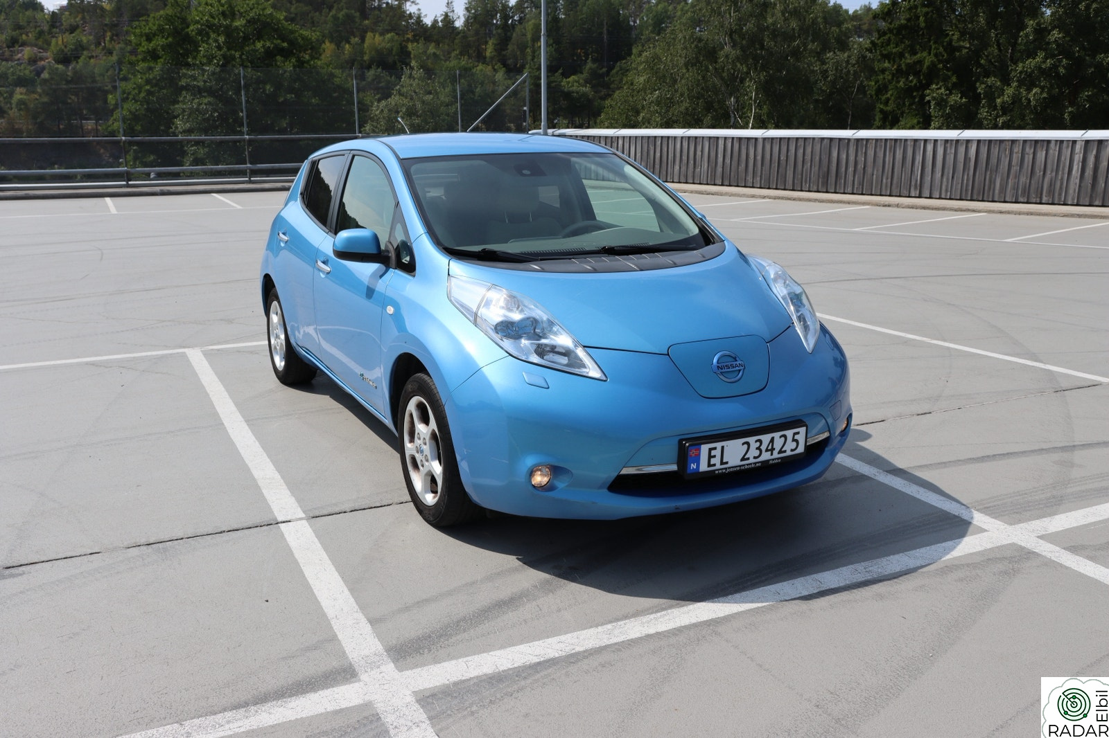 NISSAN LEAF Visia