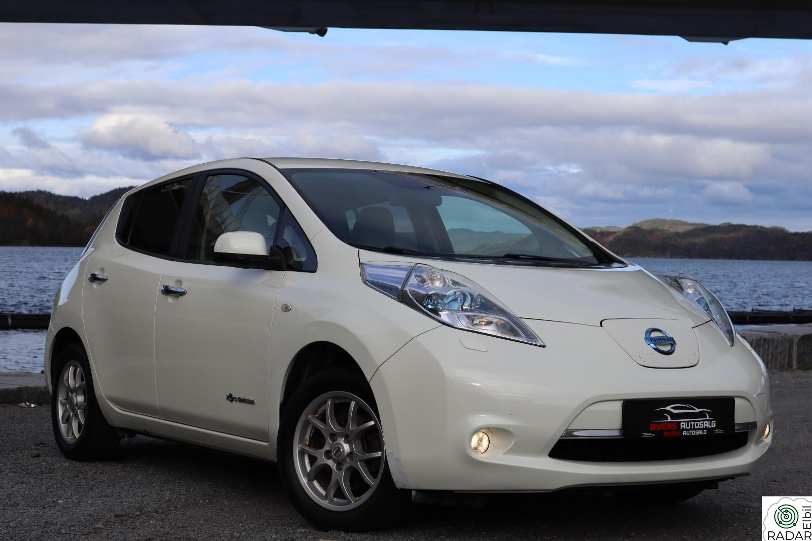 NISSAN LEAF 24KWH R.KAMERA/CRUISE/RATT VARMER/NAVI++