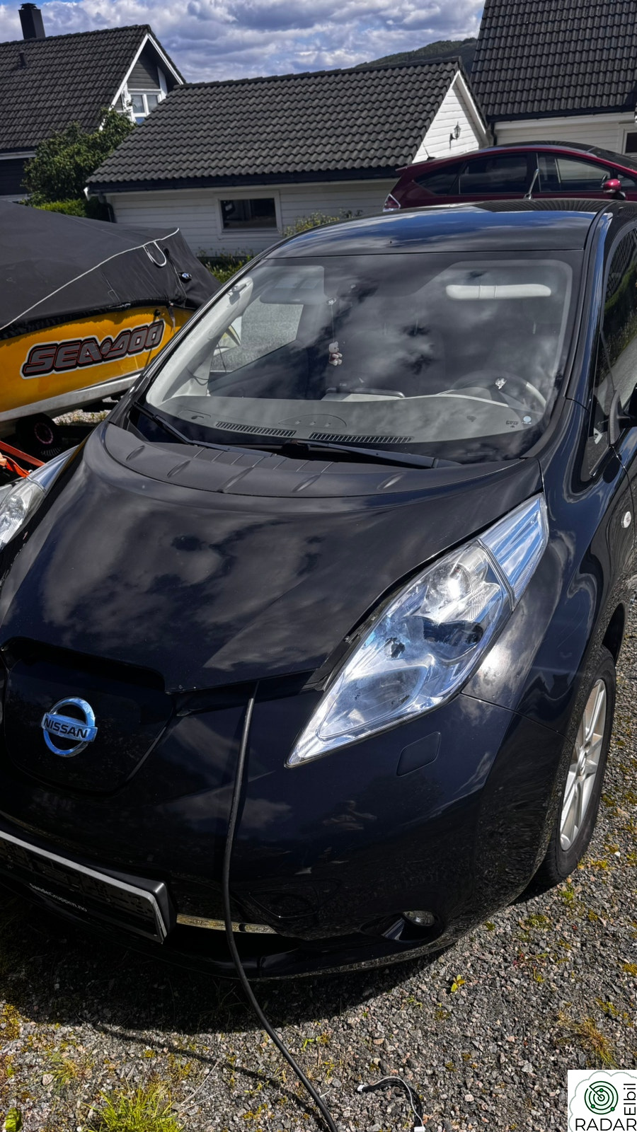 NISSAN LEAF Lyst interiør