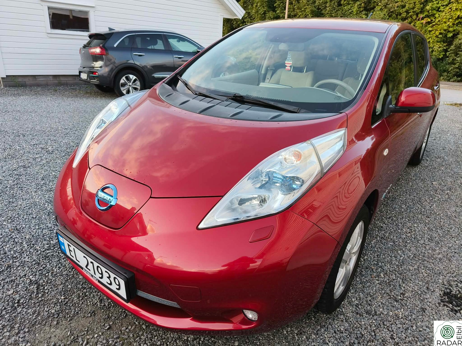 NISSAN LEAF Visia