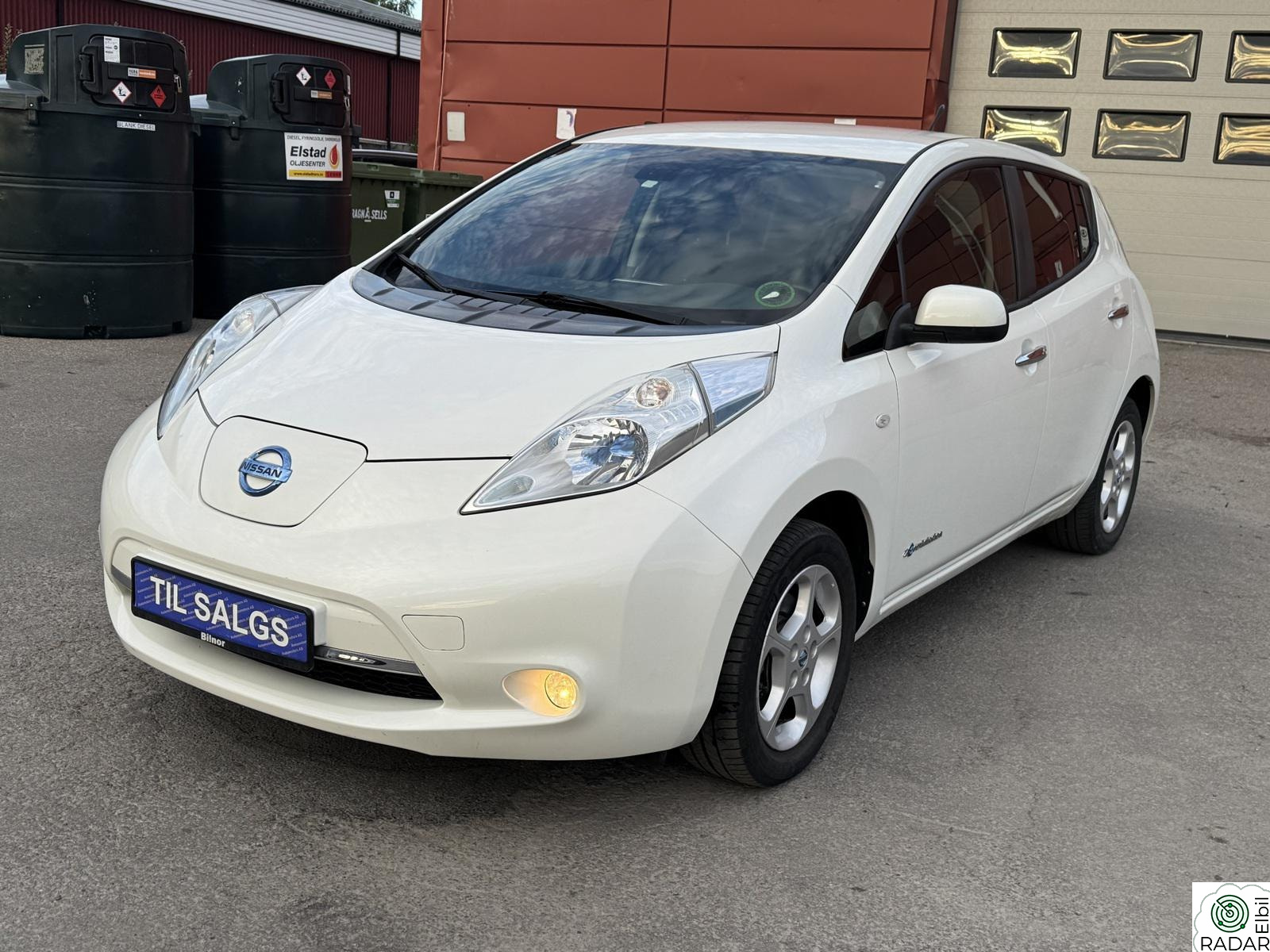 NISSAN LEAF LAV KM. / R.KAMERA / CRUISE / BT /EU-06.05.2027