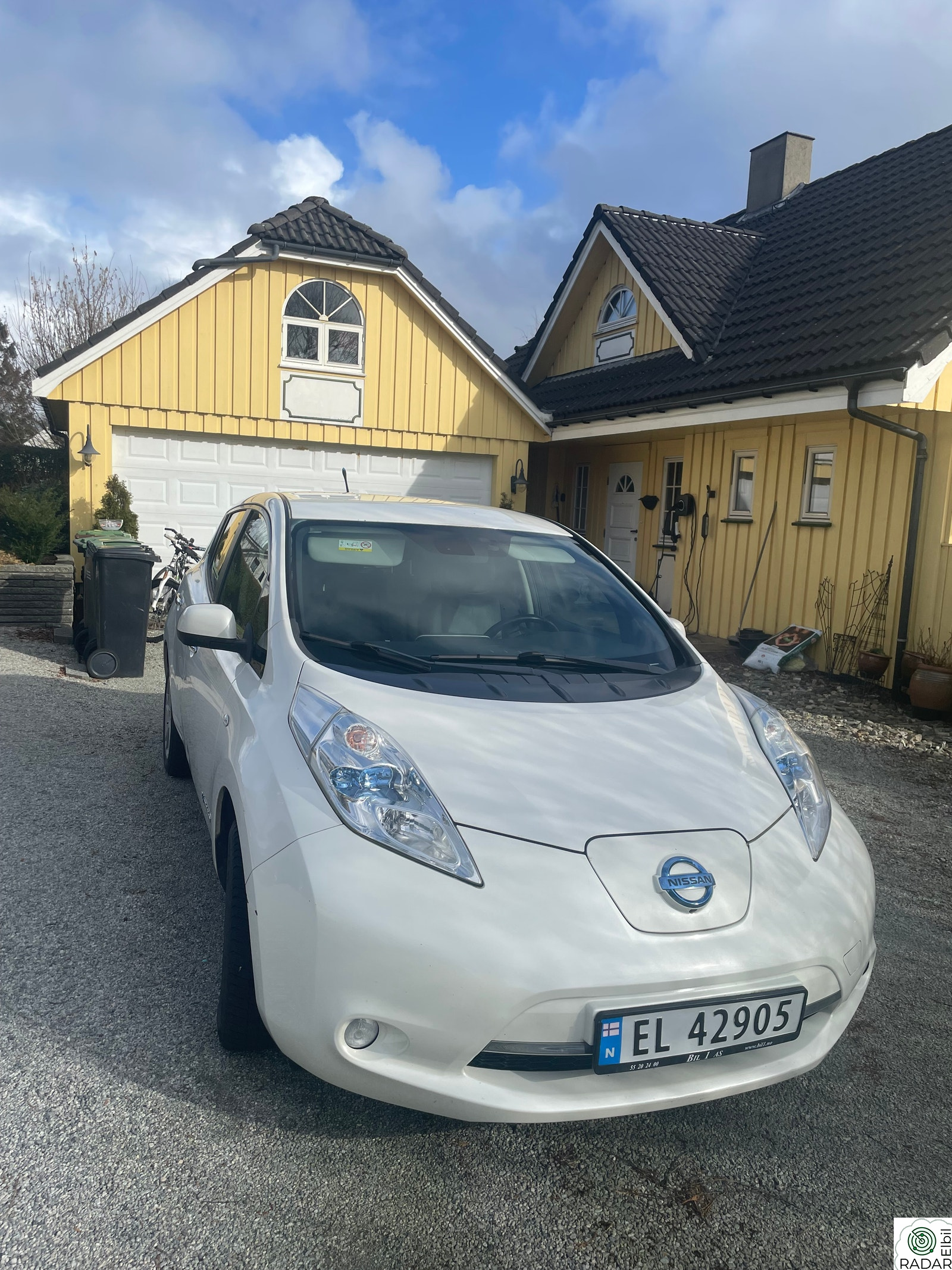 NISSAN LEAF Tekna K