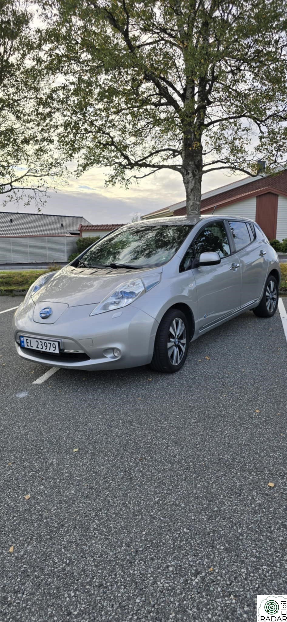 NISSAN LEAF Tekna