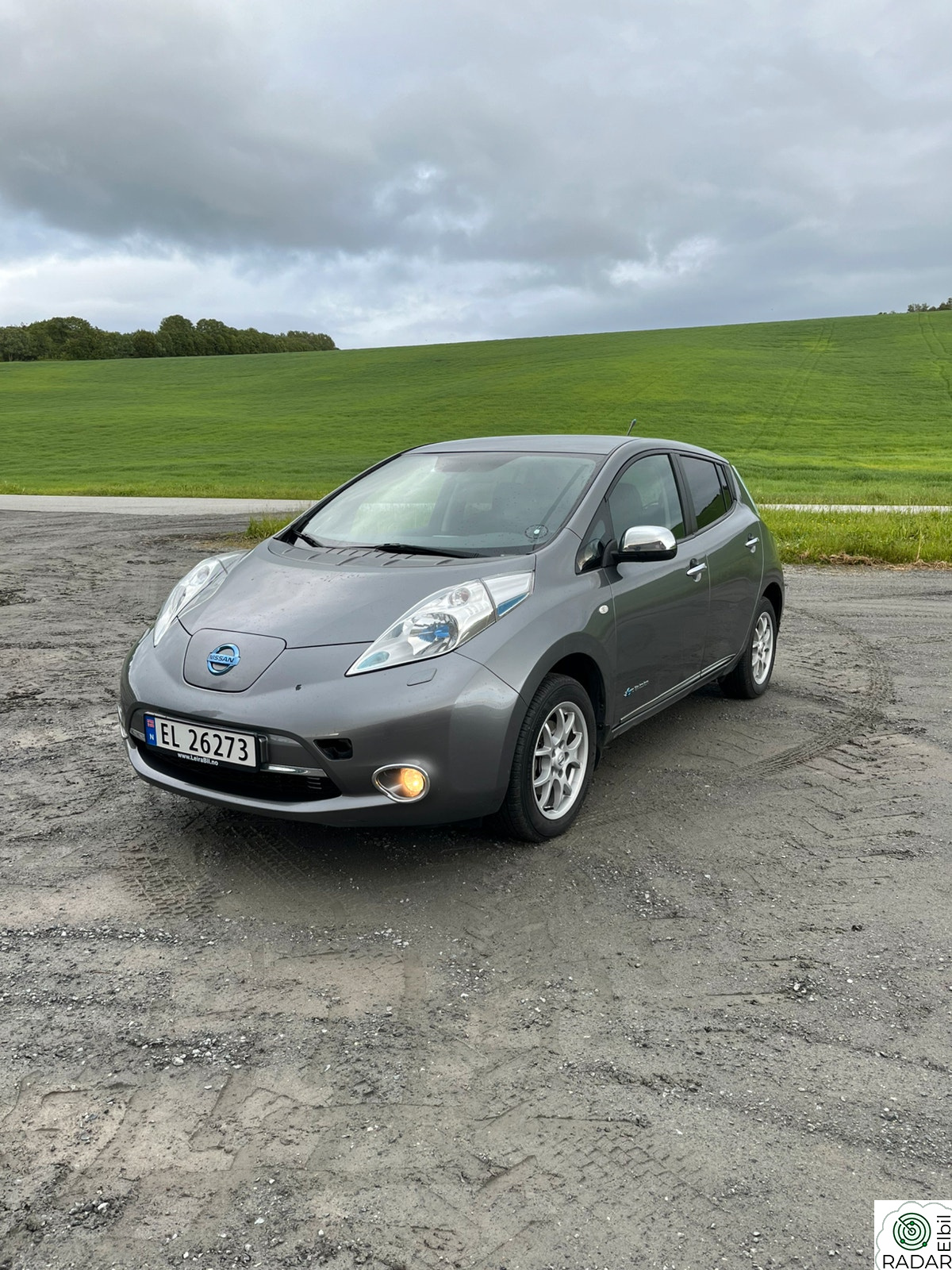 NISSAN LEAF
