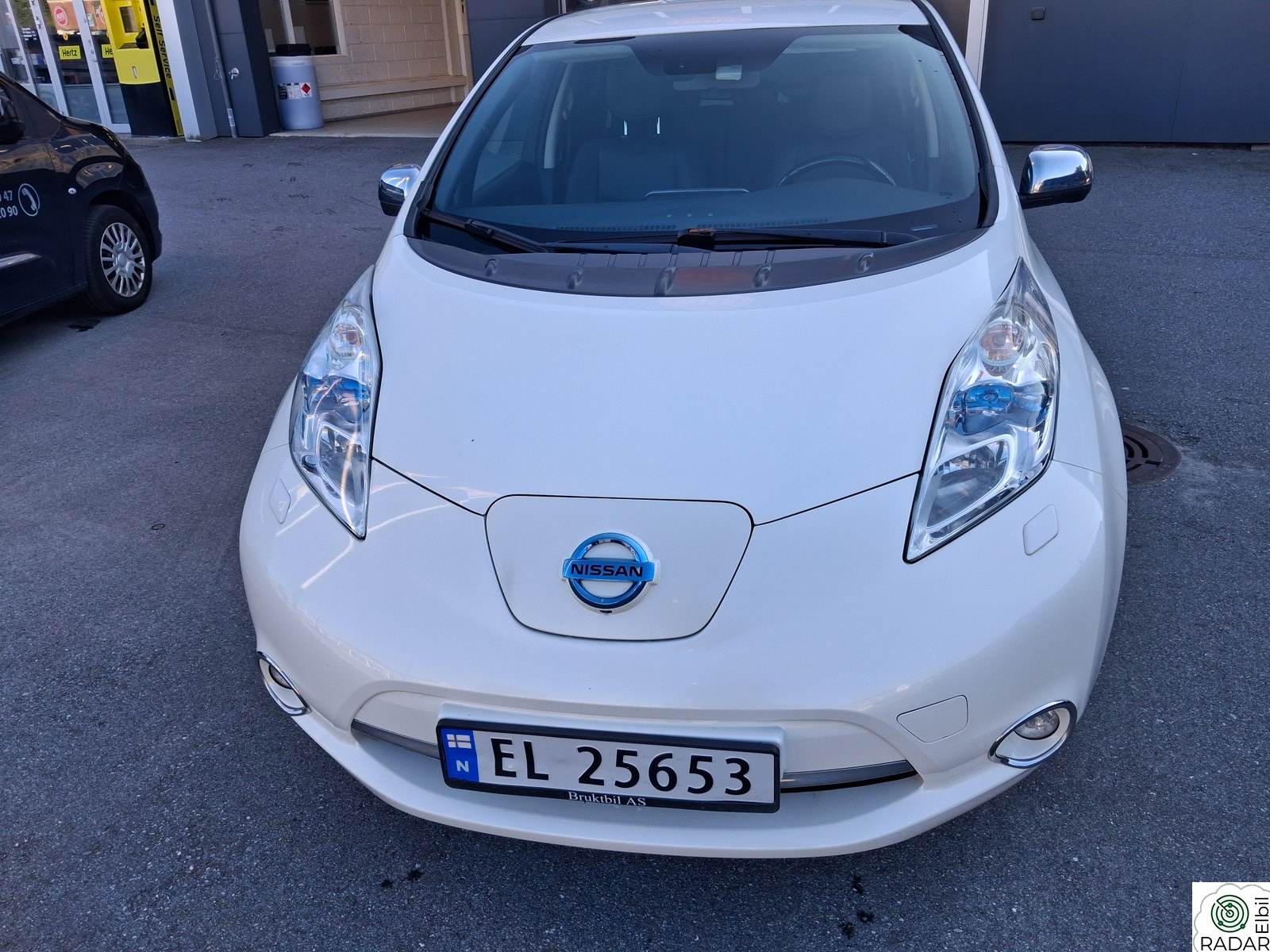 NISSAN LEAF Tekna