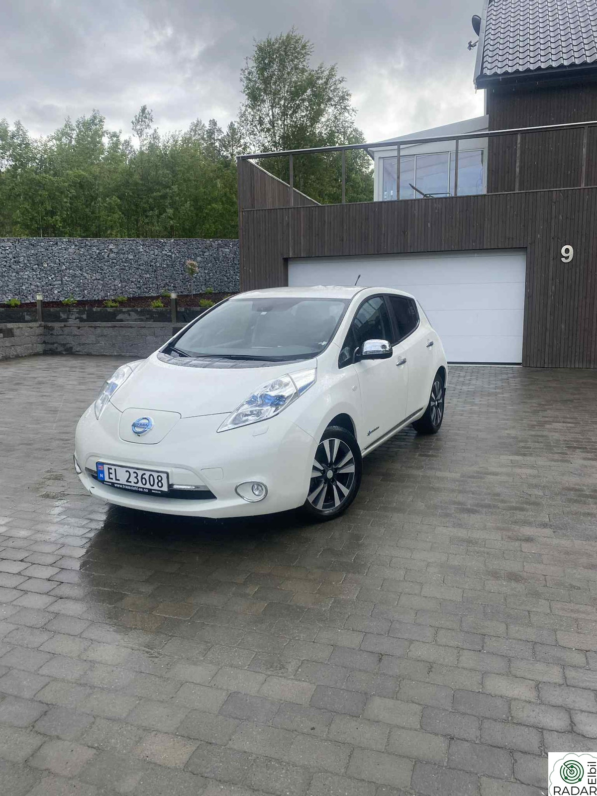 NISSAN LEAF Tekna