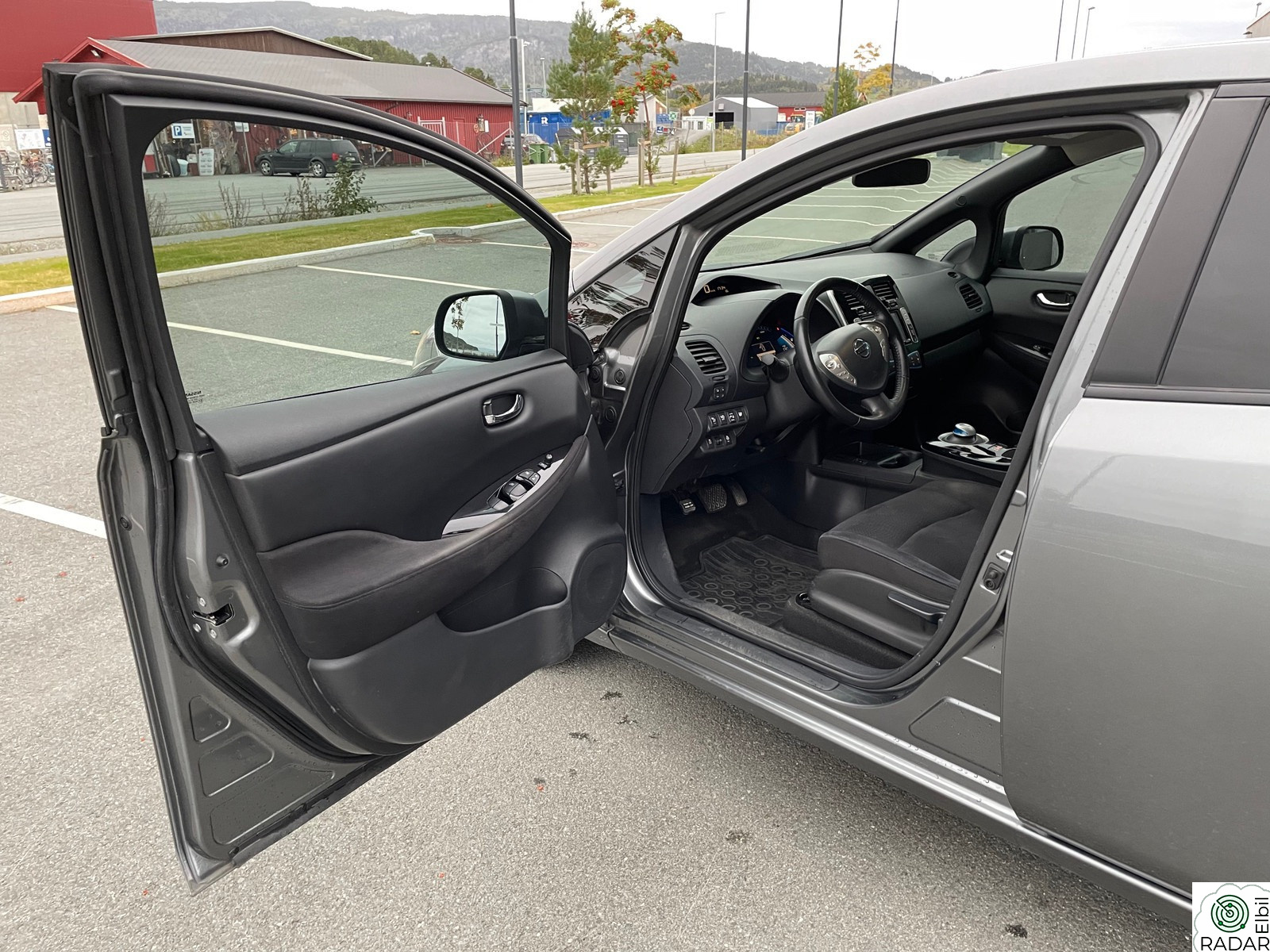 NISSAN LEAF Acenta