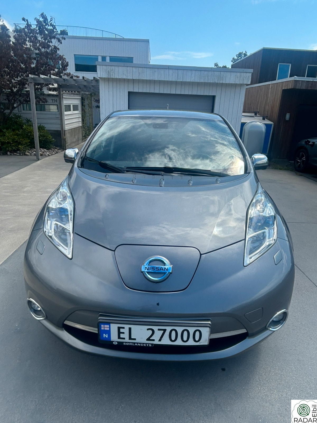 NISSAN LEAF Tekna