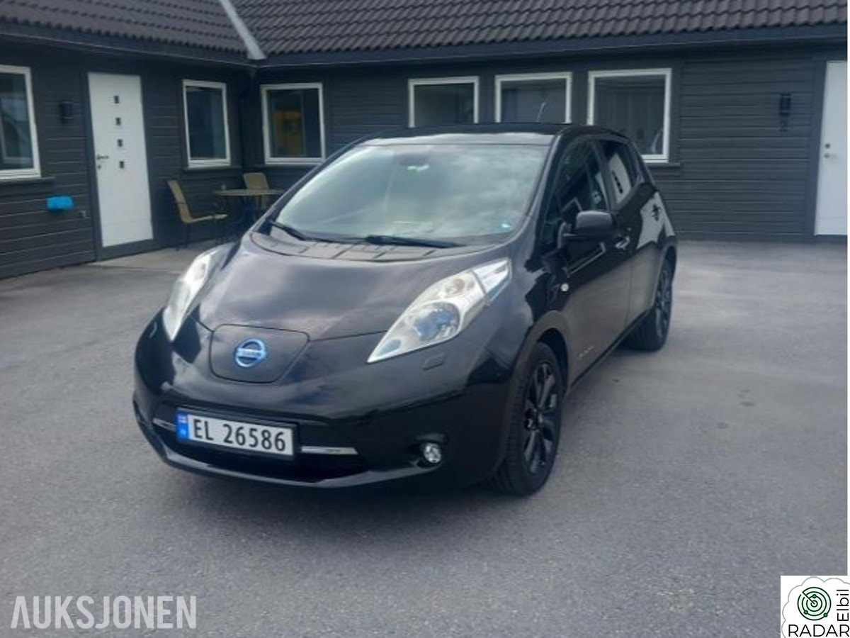NISSAN LEAF ryggekamera s+v dekk eu ok 05.2027 155725km