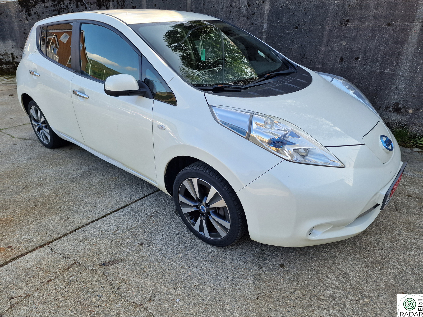 NISSAN Leaf Tekna