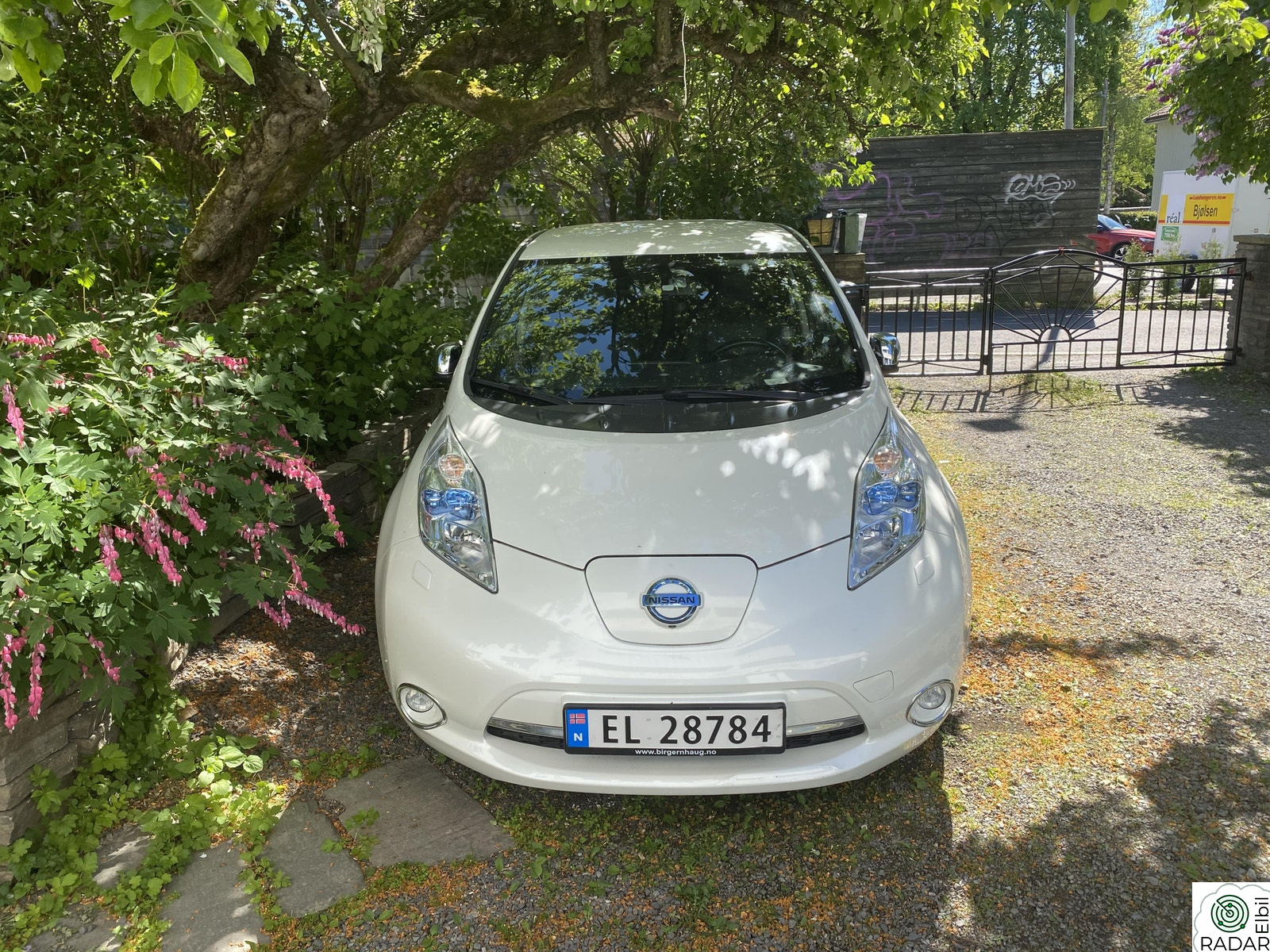 NISSAN LEAF Tekna