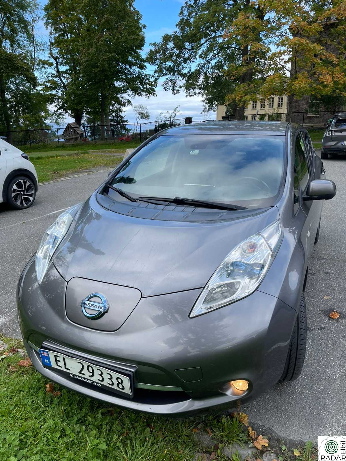 NISSAN LEAF Tekna