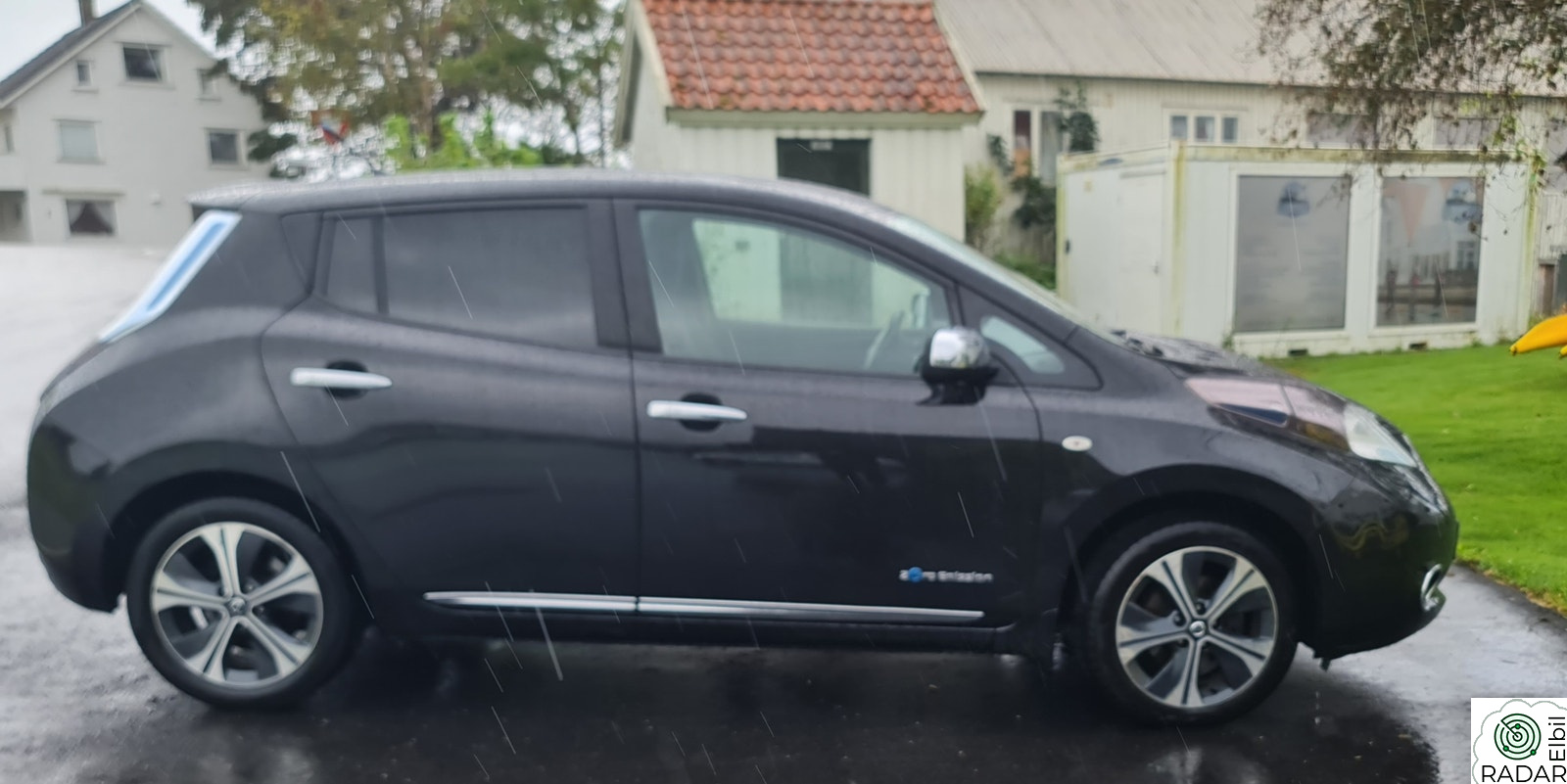 NISSAN LEAF Tekna