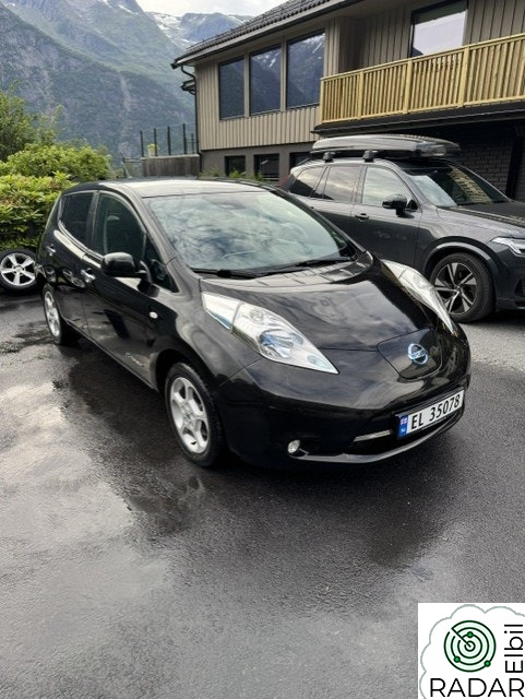 NISSAN LEAF Acenta