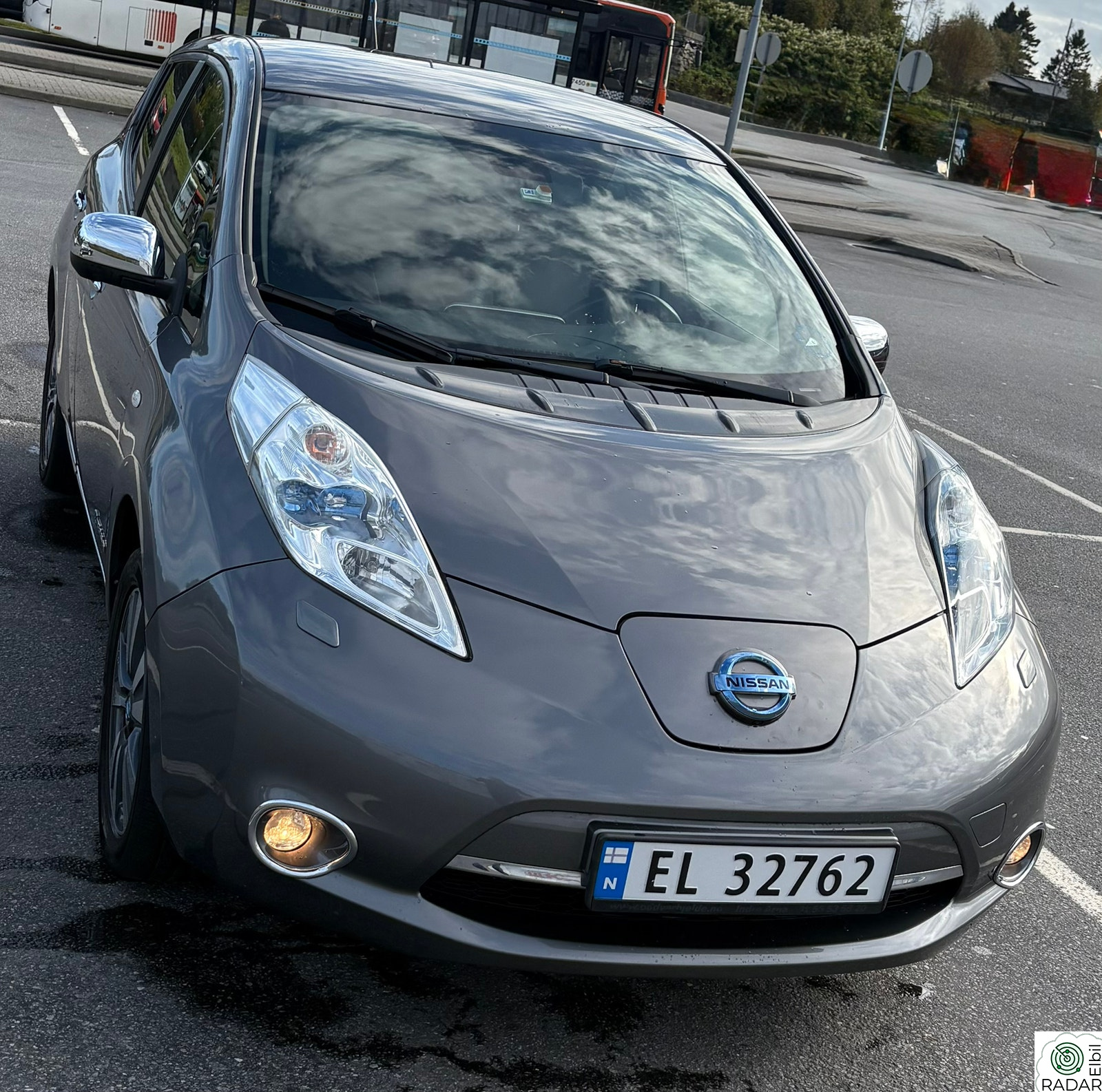NISSAN LEAF Tekna