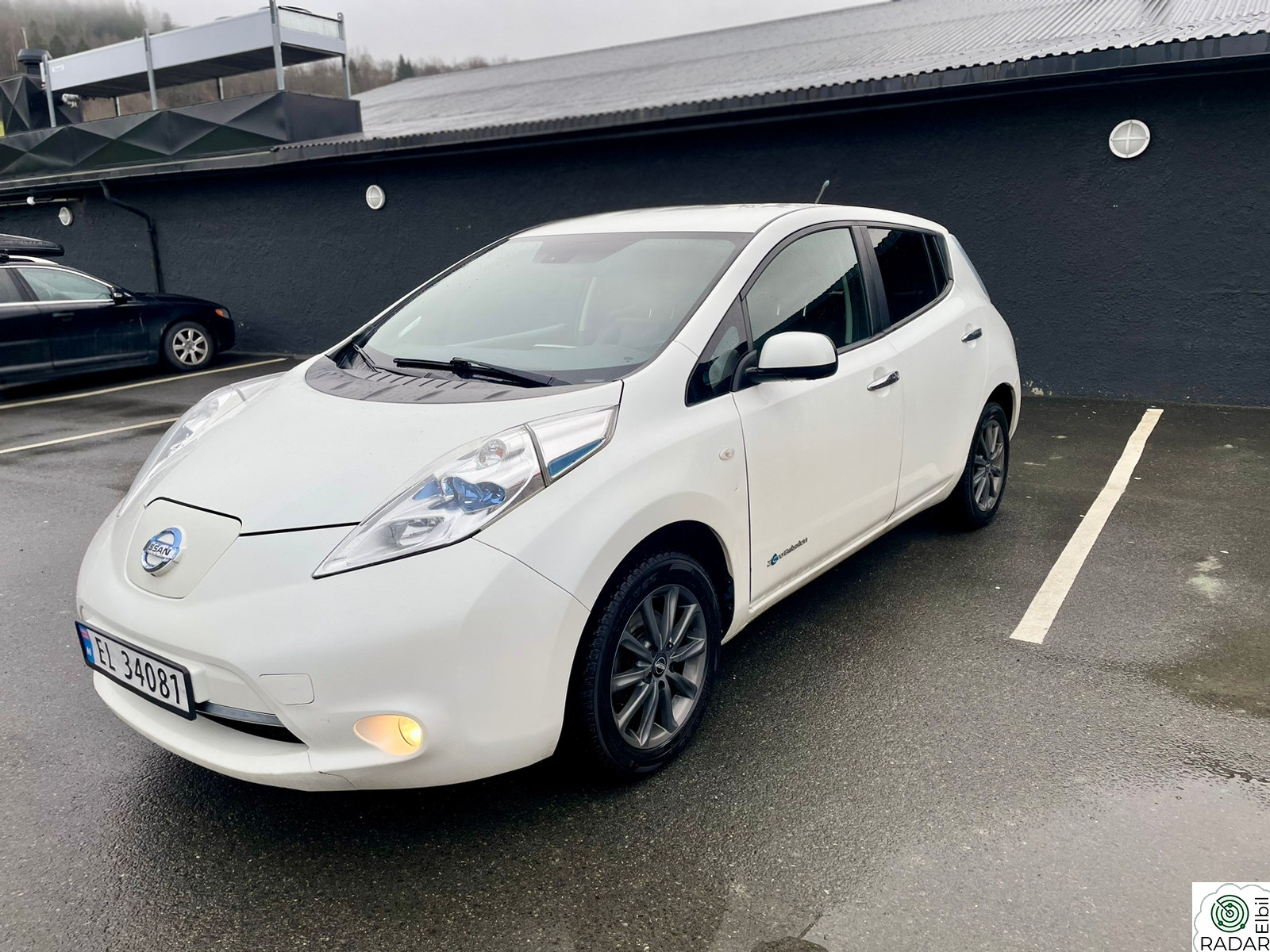 NISSAN LEAF Tekna