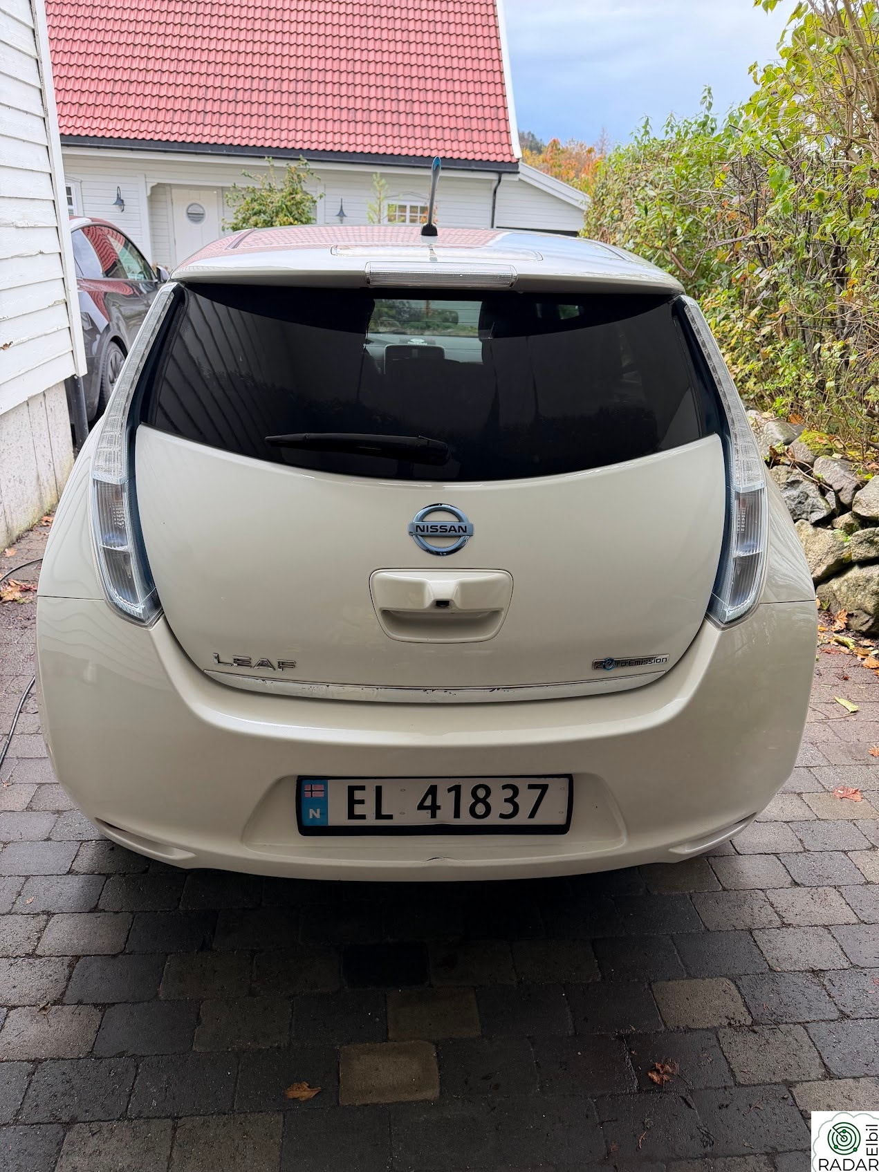 NISSAN LEAF Tekna